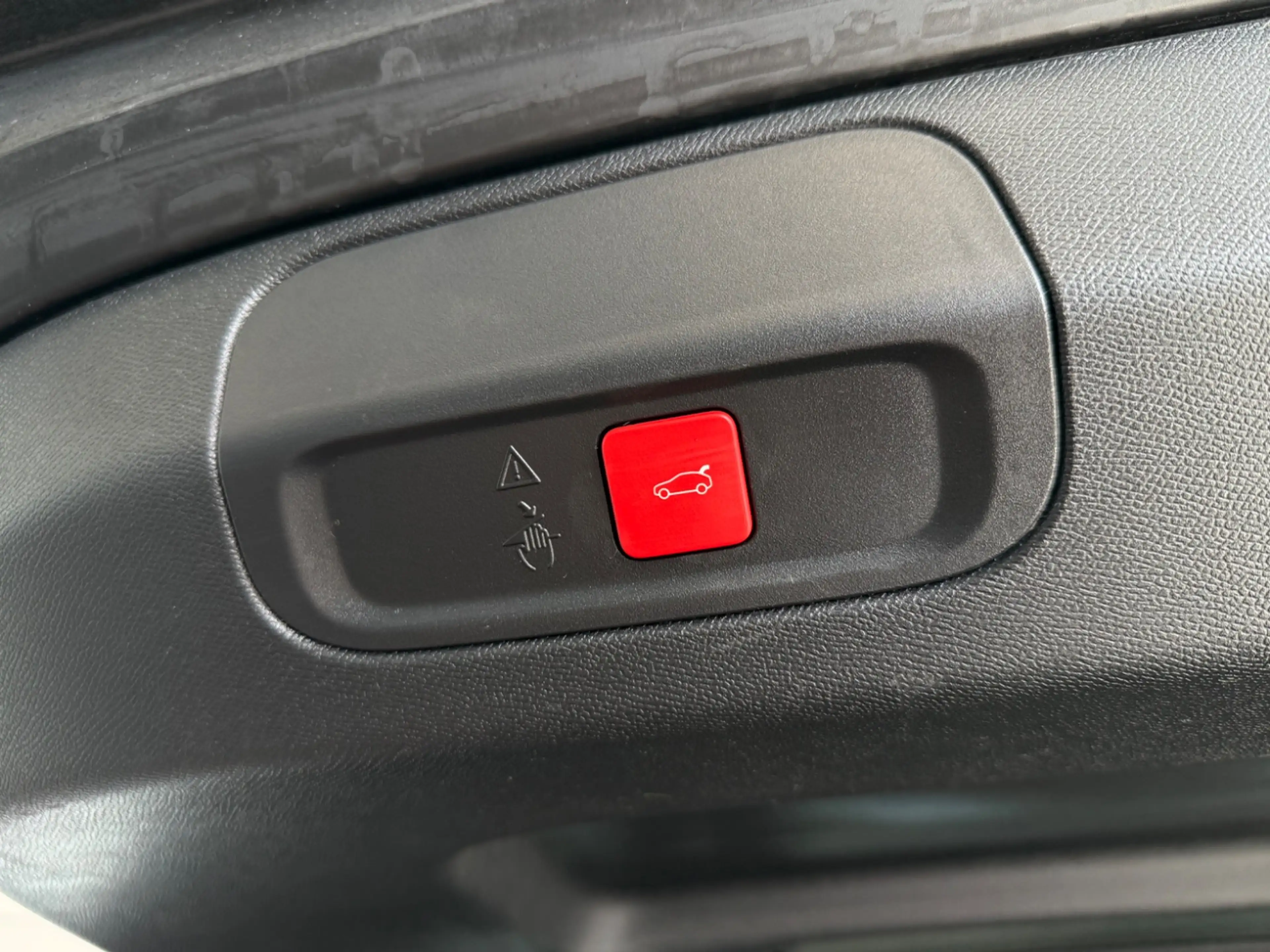 Peugeot 408 1.2 130 GT PureTech CarPlay*Schiebedach — photo 12