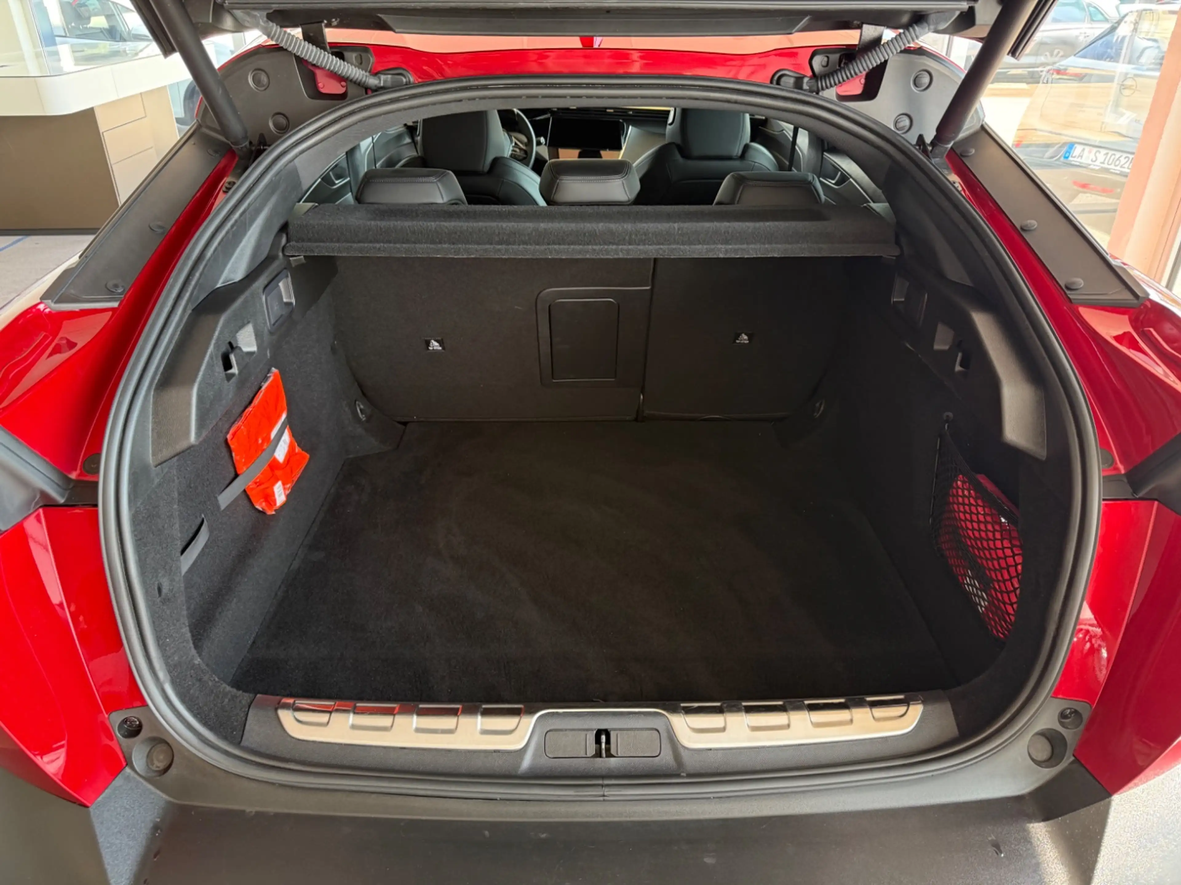 Peugeot 408 1.2 130 GT PureTech CarPlay*Schiebedach — photo 11