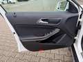 Mercedes-Benz GLA 200 AMG Offroad LED NAVI PANORAMA TOP Blanc - thumbnail 17