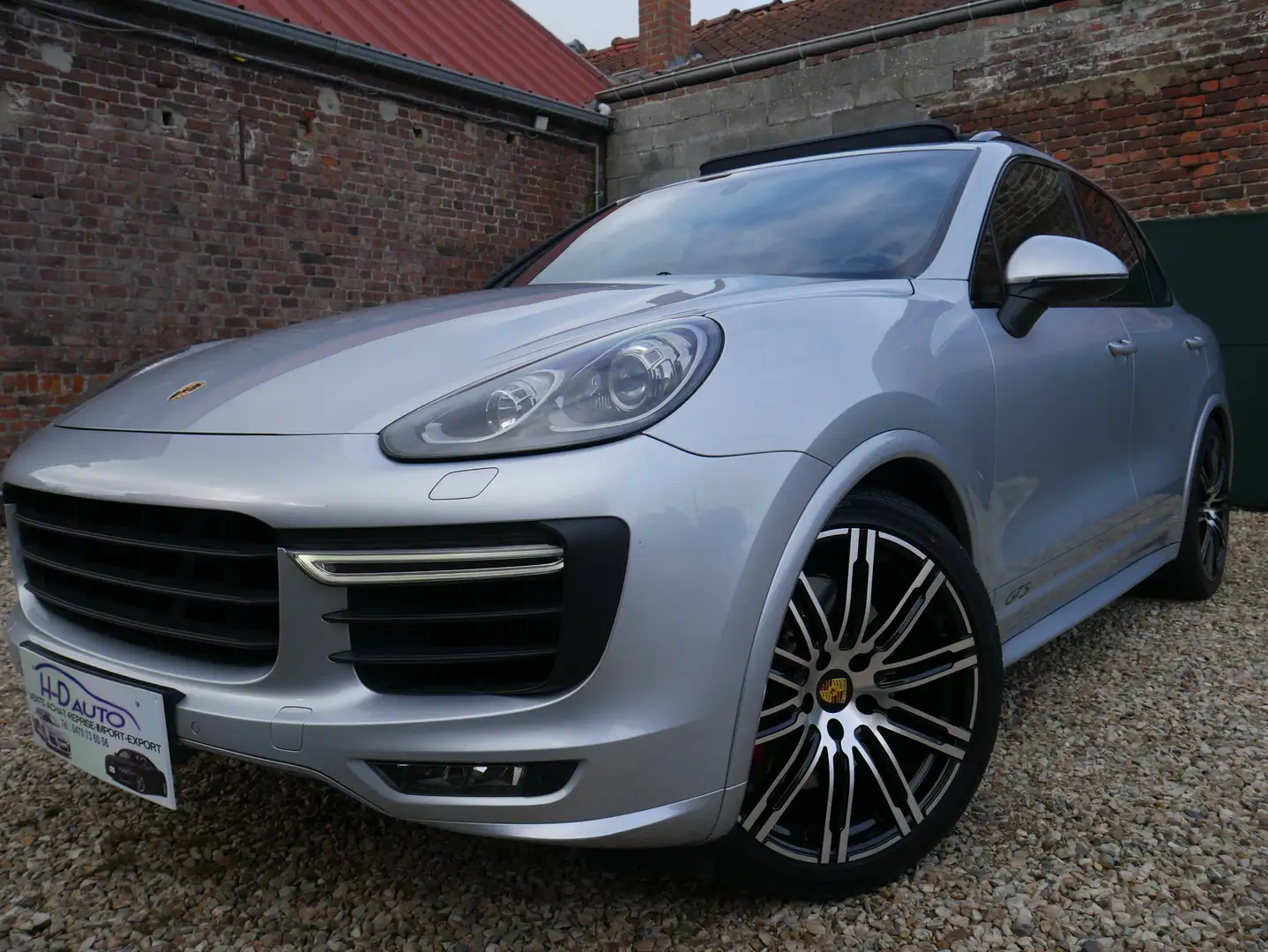 Porsche Cayenne 3.6 Bi-Turbo V6 GTS//TOIT PANO/XENON/21P TURBO/ Grijs - 1