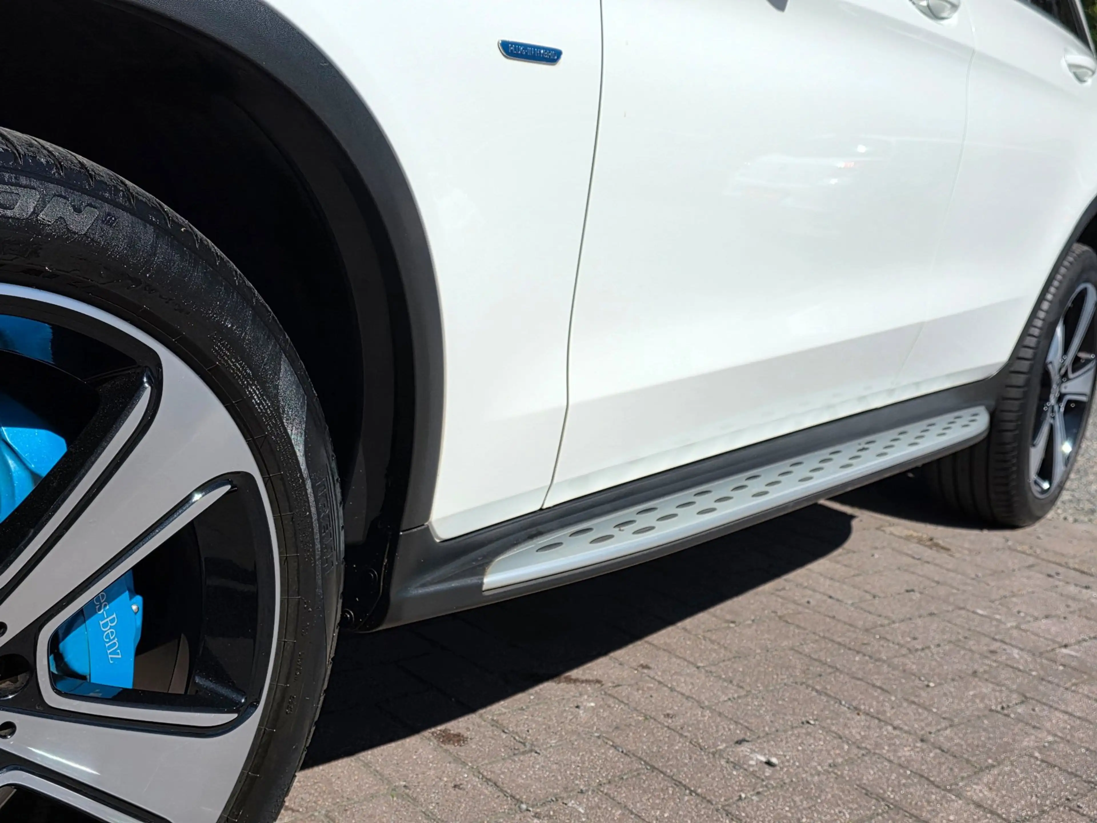 Mercedes-Benz GLC 350 350e 4MATIC Premium Plus BJ.11-2017 / Panodak / Na — photo 35