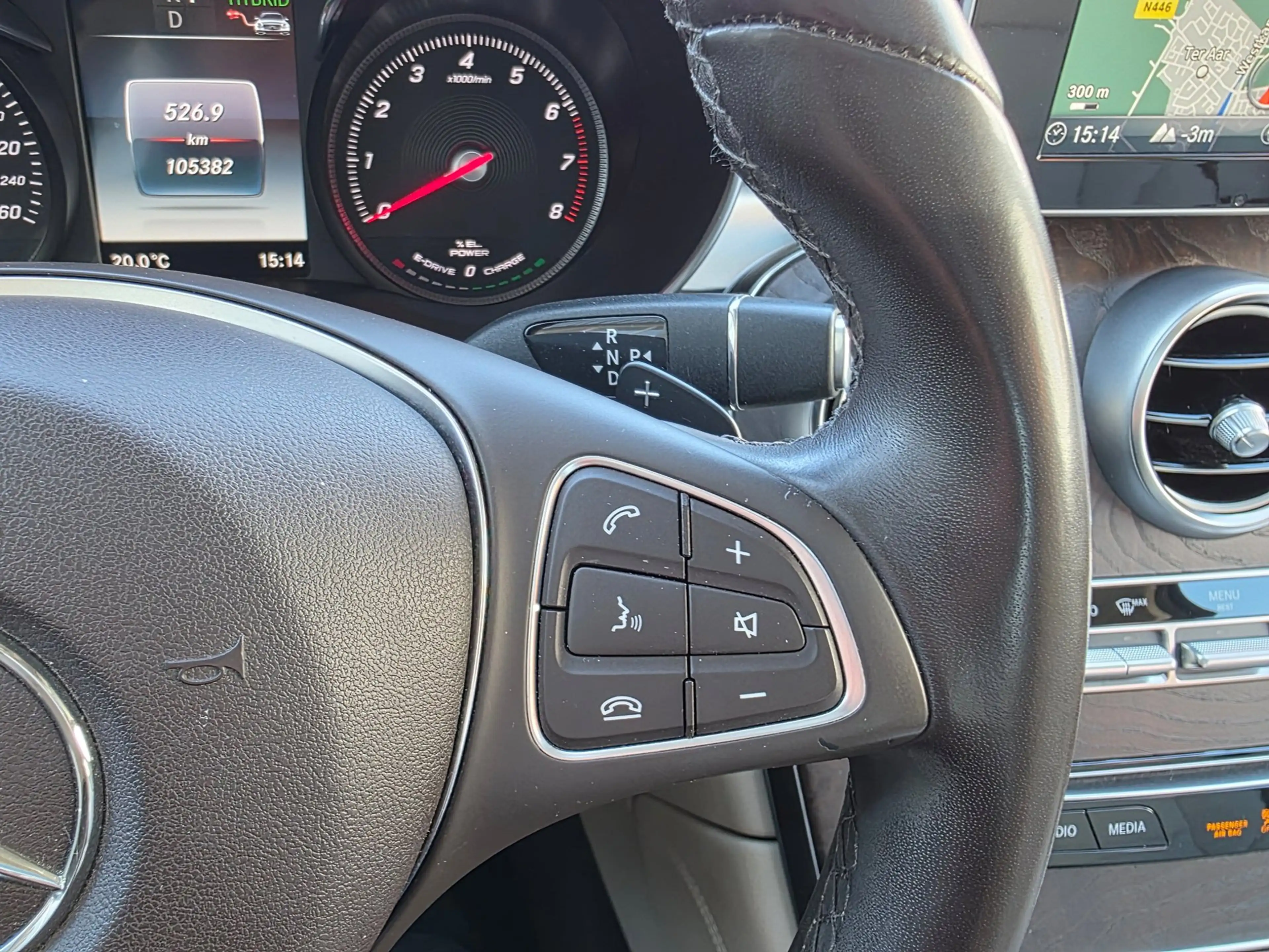 Mercedes-Benz GLC 350 350e 4MATIC Premium Plus BJ.11-2017 / Panodak / Na — photo 23