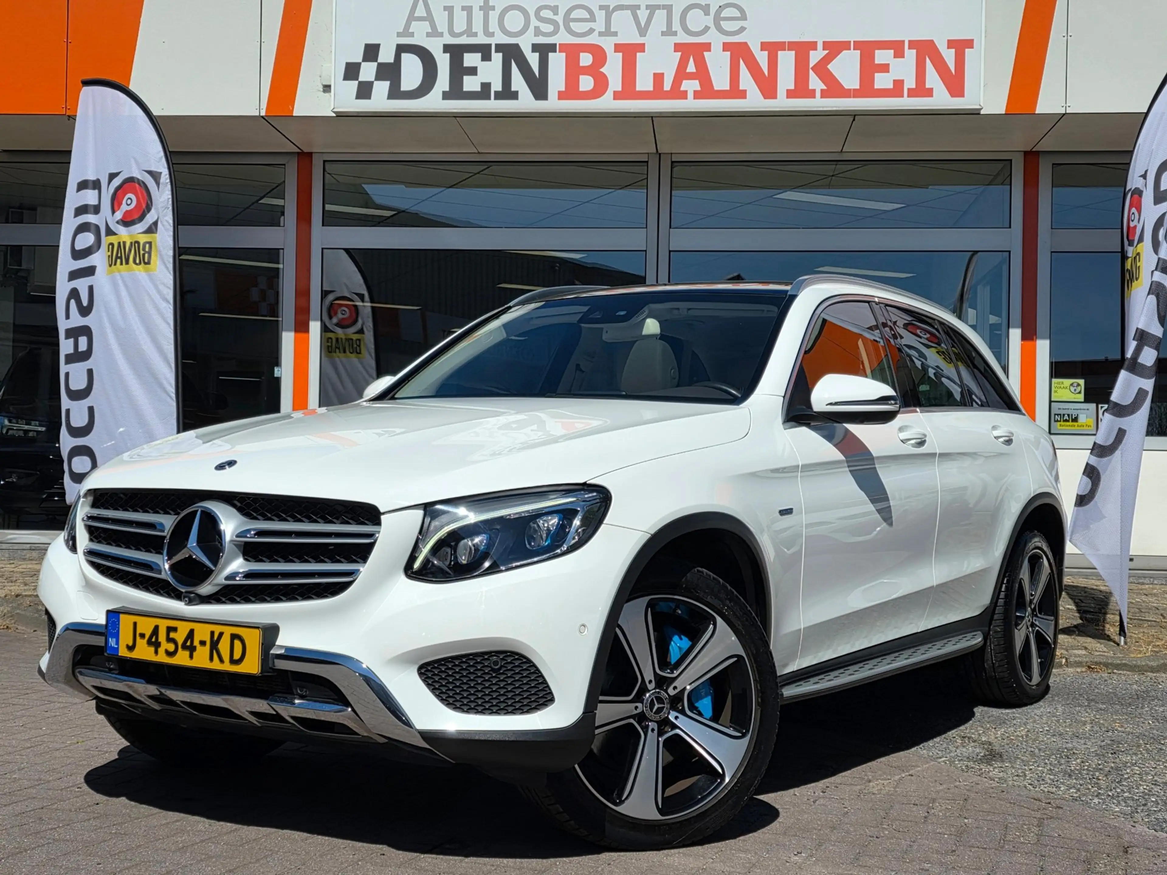 Mercedes-Benz GLC 350 350e 4MATIC Premium Plus BJ.11-2017 / Panodak / Na — photo 2