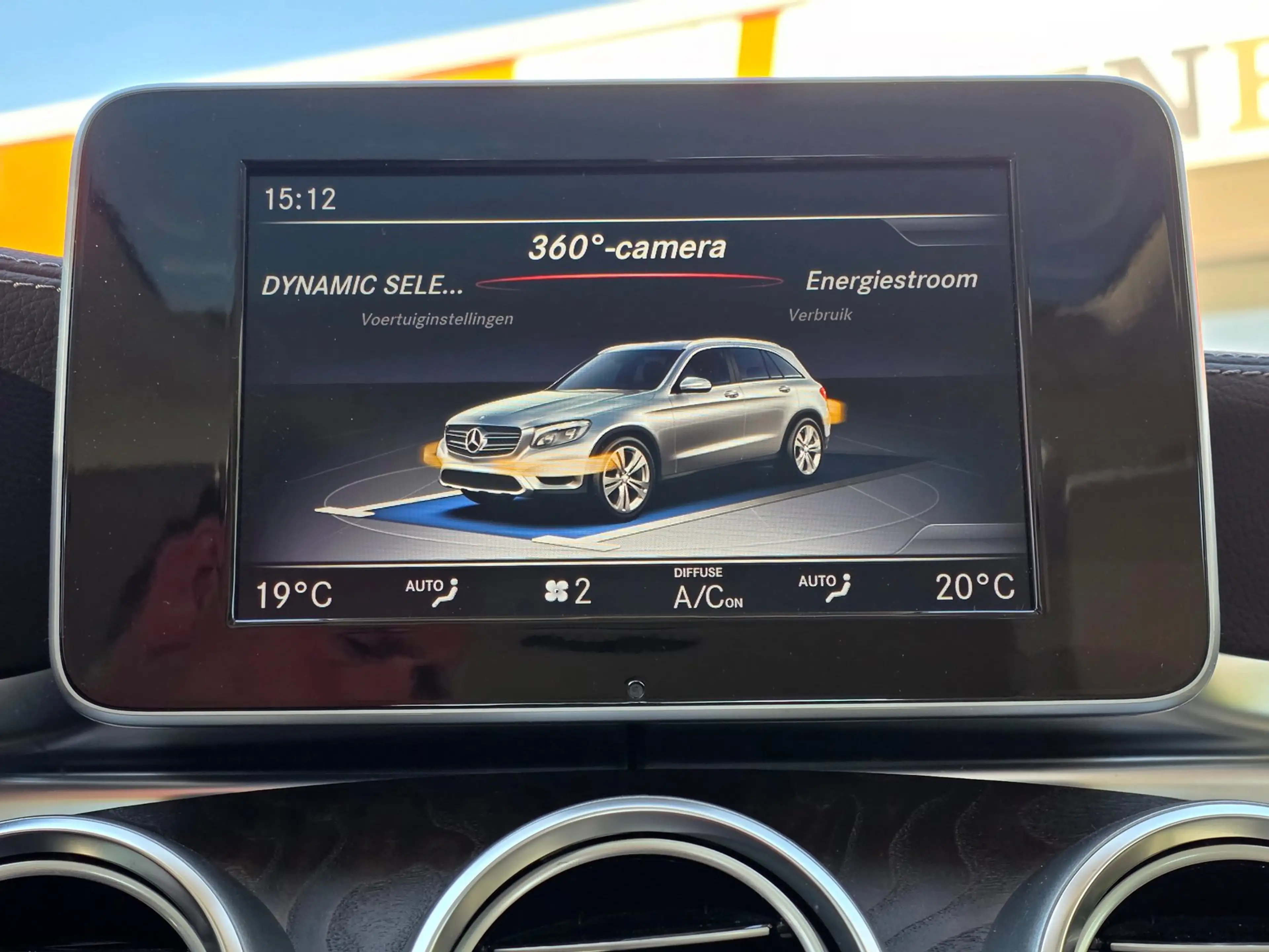 Mercedes-Benz GLC 350 350e 4MATIC Premium Plus BJ.11-2017 / Panodak / Na — photo 24