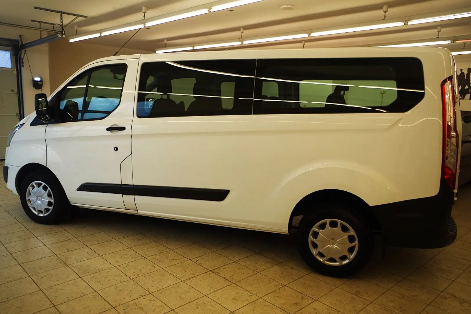 Ford Transit Custom L2 8 Sitze, Zahnriemen Neu! Weiß - 2