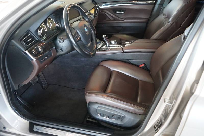 BMW 528 i Touring xDrive XENON / NAVI / LEDER / HUD — photo 11