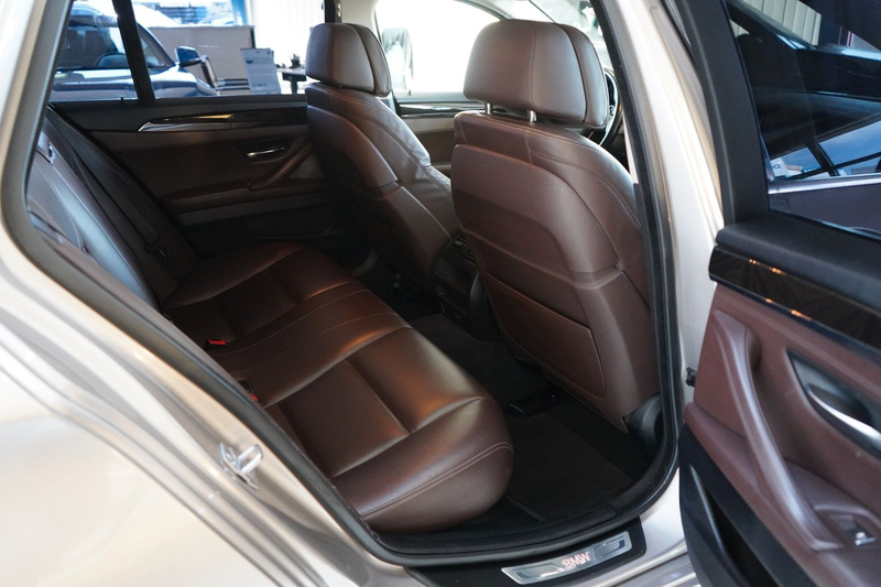 BMW 528 i Touring xDrive XENON / NAVI / LEDER / HUD — photo 8
