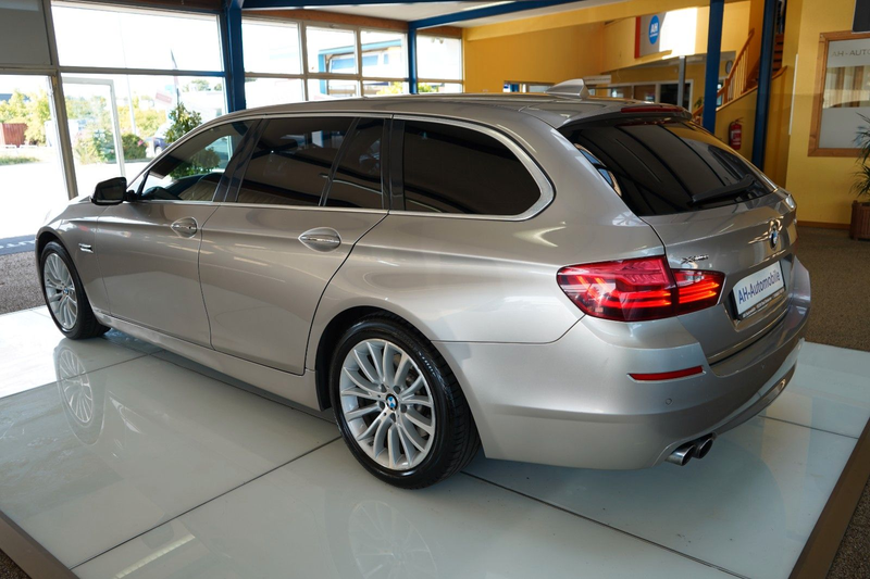 BMW 528 i Touring xDrive XENON / NAVI / LEDER / HUD — photo 3