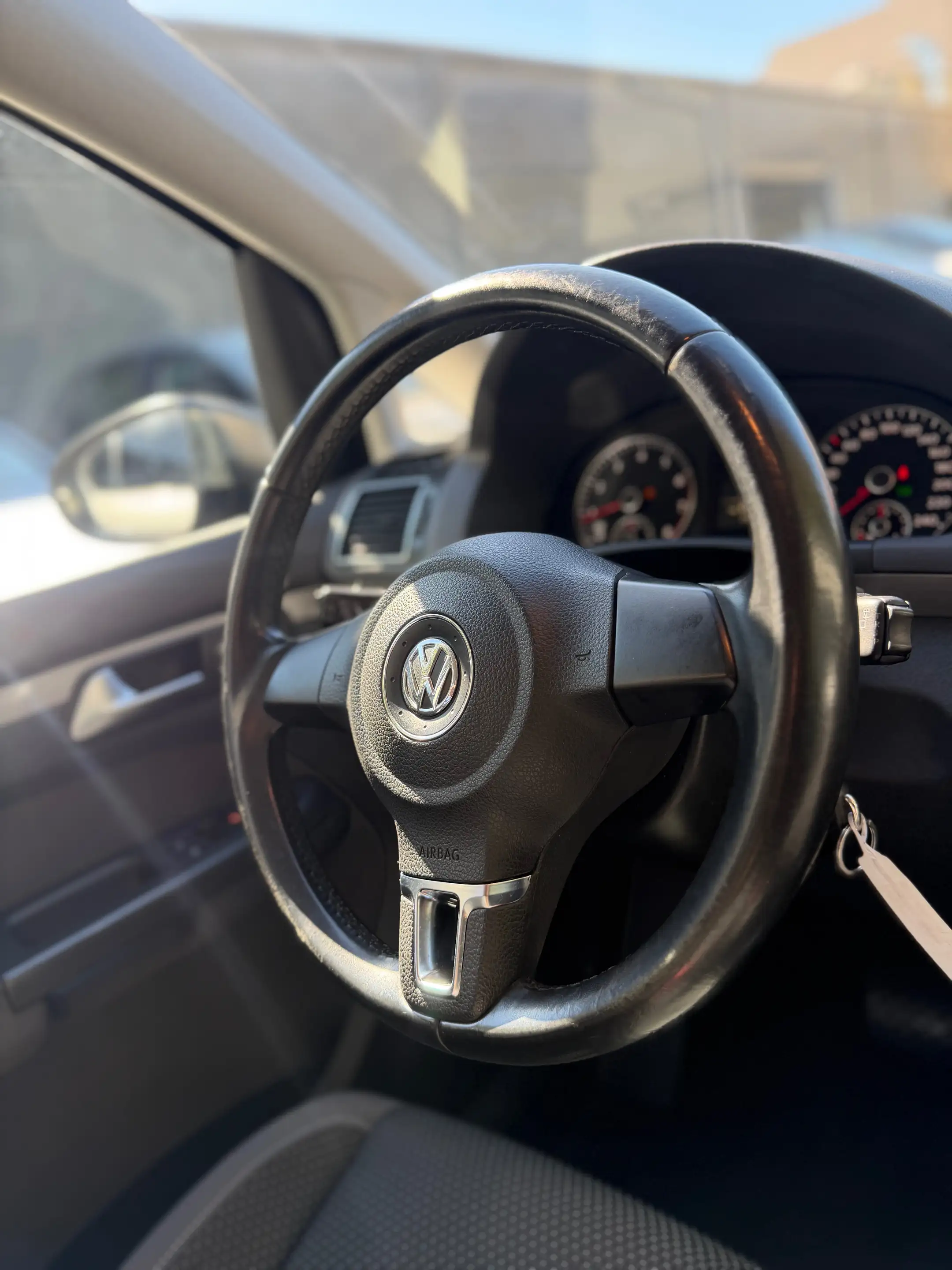 Volkswagen Touran Touran 1.4 TSI Highline DSG — photo 9