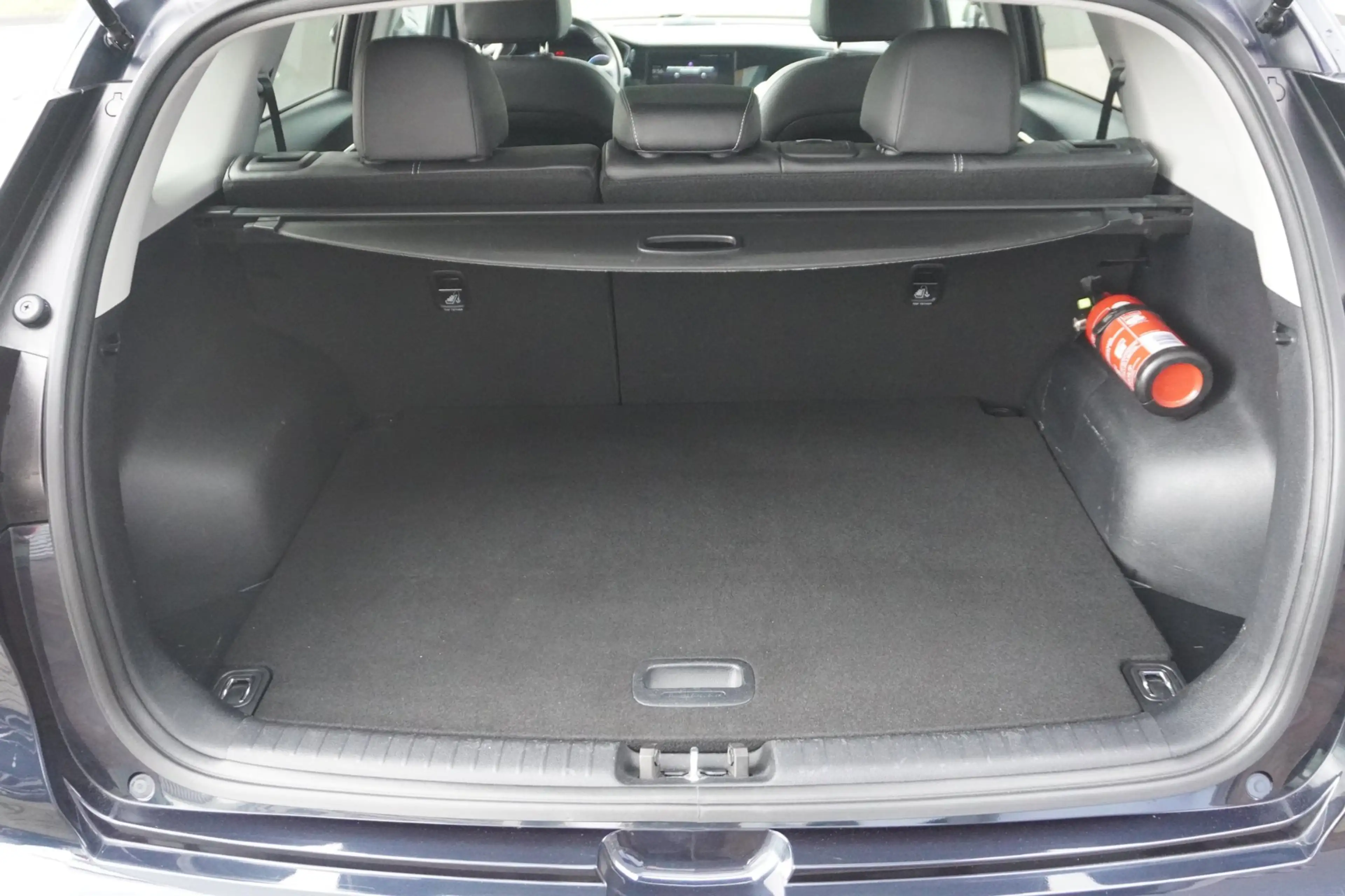 Kia e-Niro DynamicPlusLine 64 kWh / Pano / Carplay / Camera / — photo 5