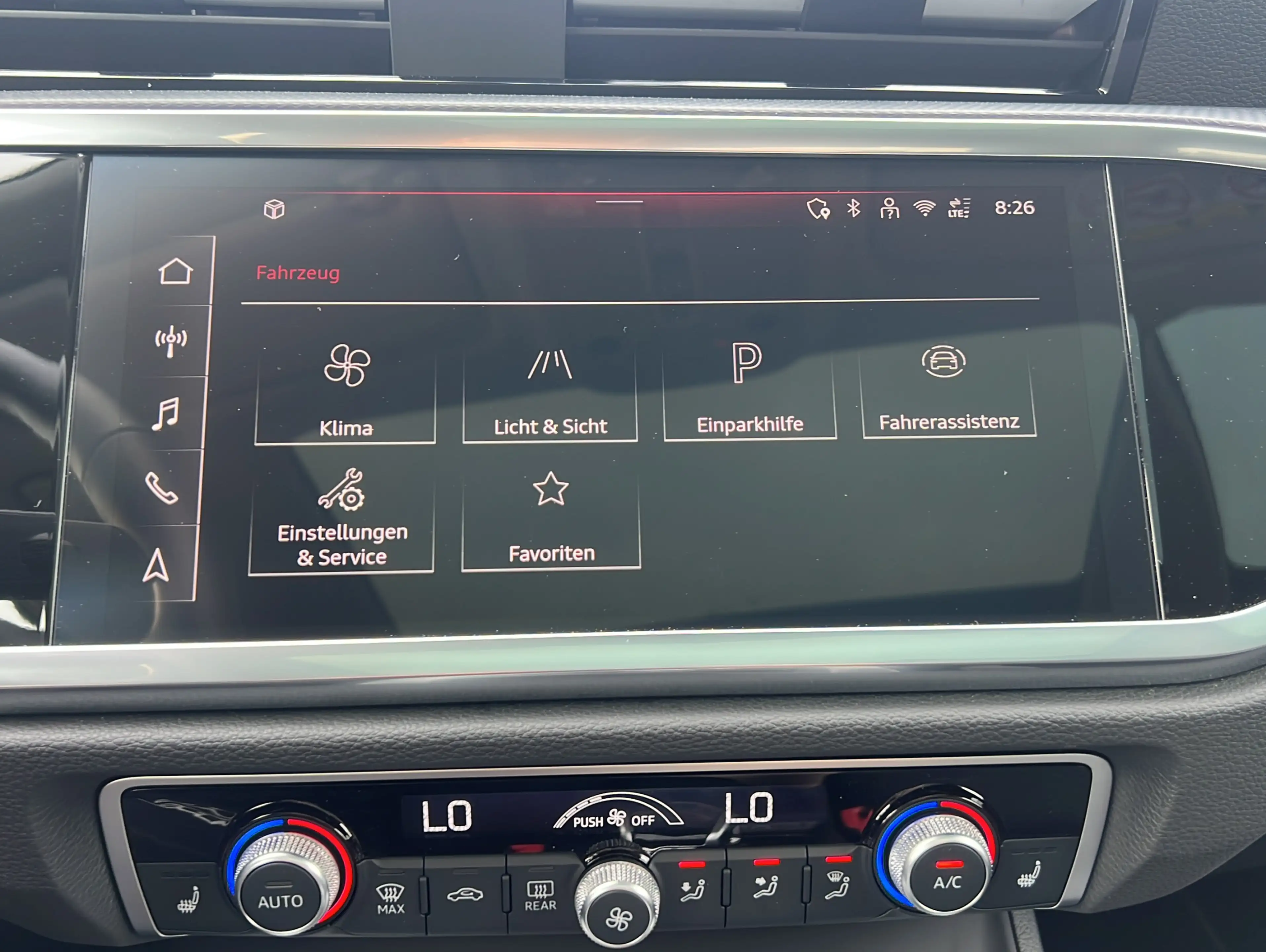 Audi Q3 40 TFSI quattro*Pano*SideAss — photo 18