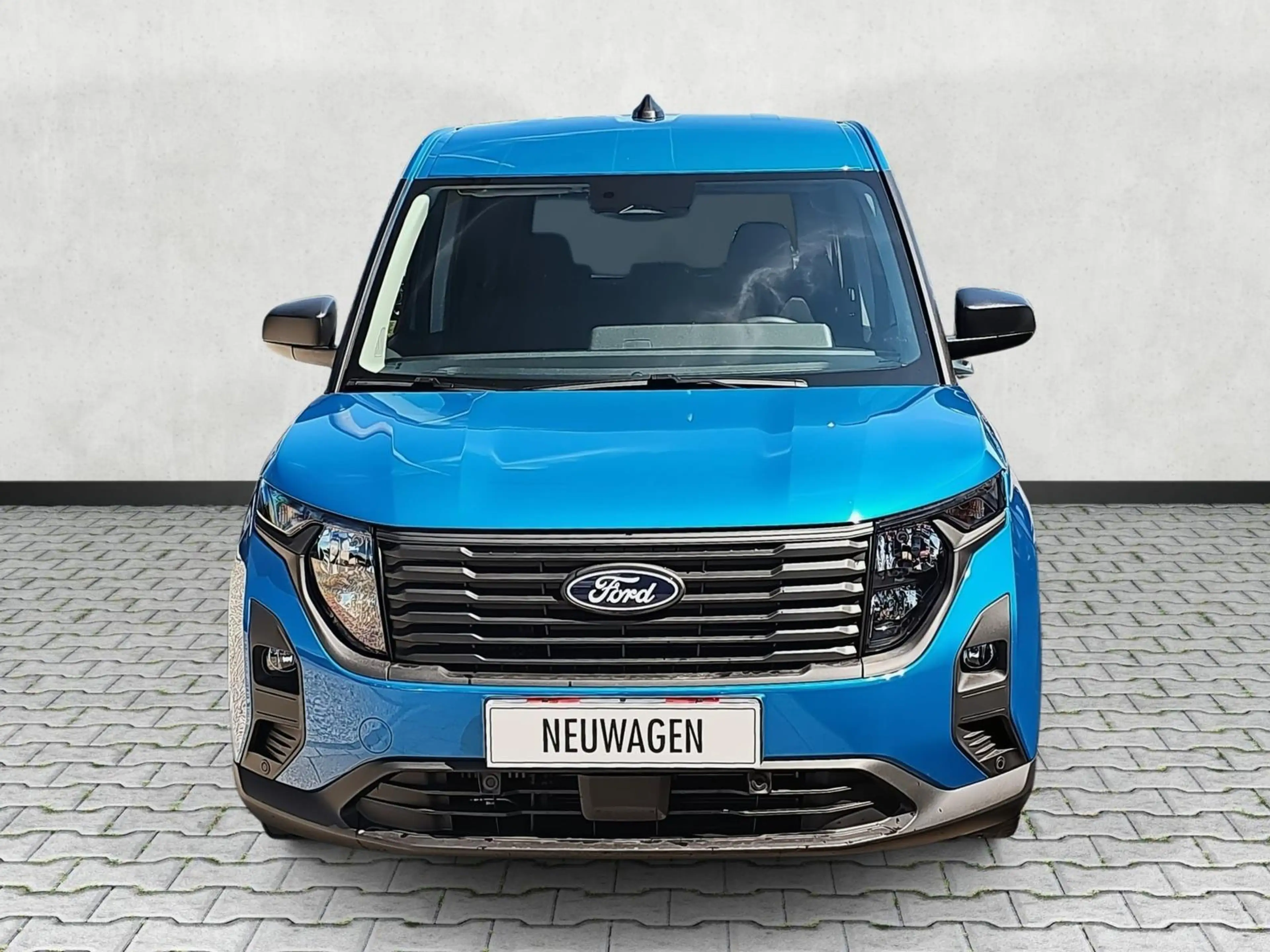 Ford Tourneo Courier Trend 1.0 EB 5JGar Kamera AHK 92 kW (125 PS), S... — photo 2