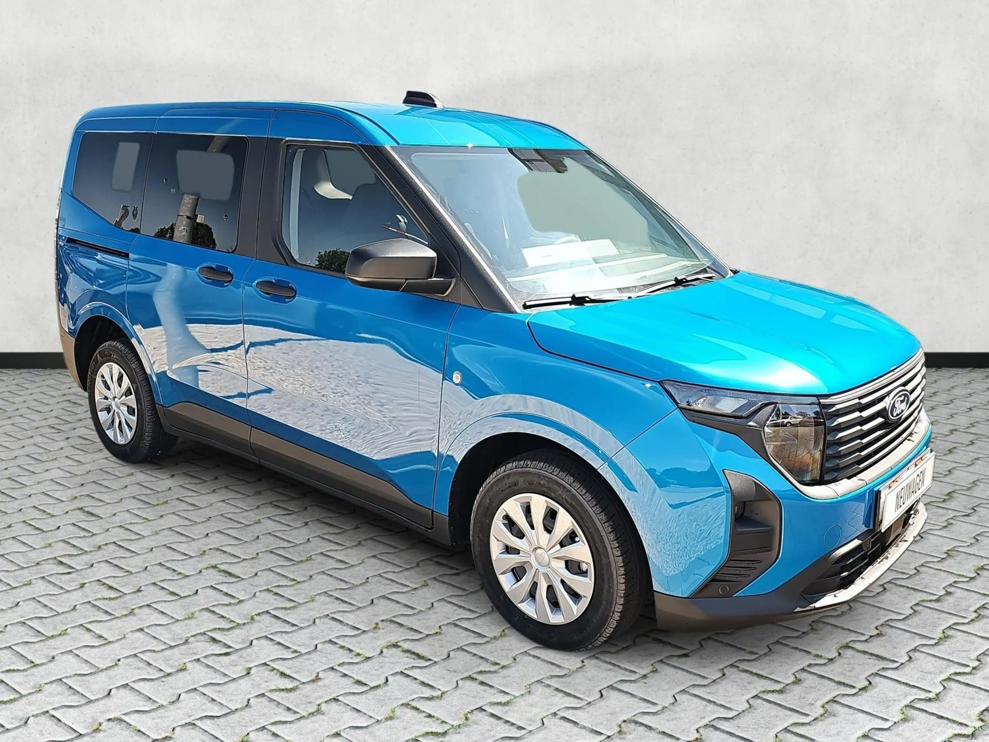 Ford Tourneo Courier Trend 1.0 EB 5JGar Kamera AHK 92 kW (125 PS), S...