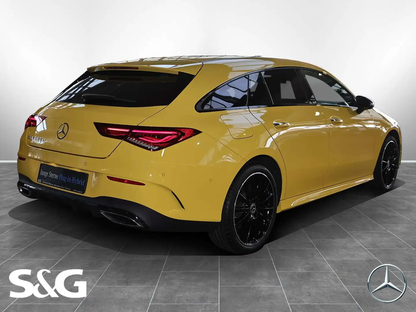 Mercedes-Benz CLA 250 e AMG 19 ZOLL+NIGHT PAKET Yellow - 2