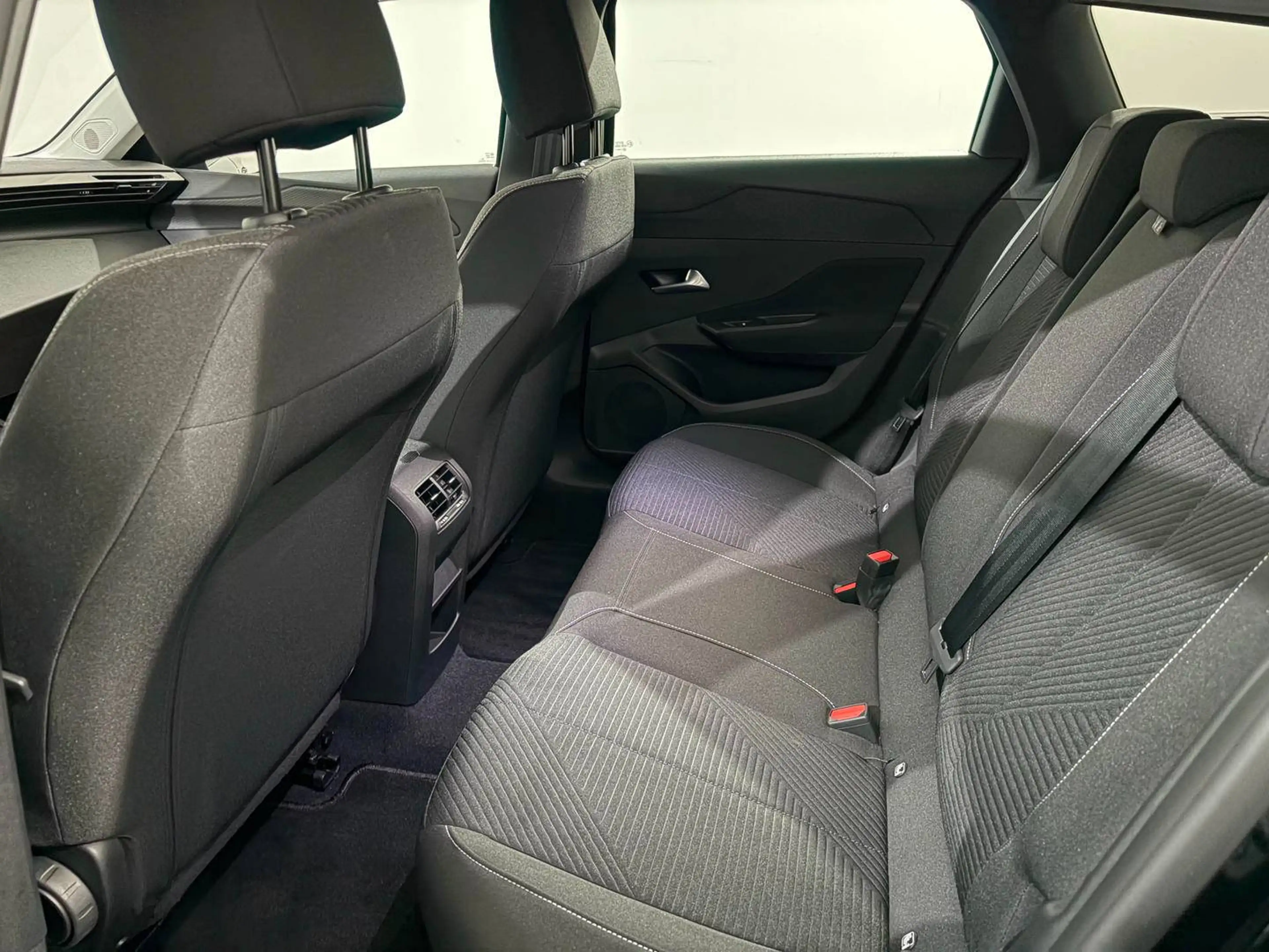 Peugeot 308 SW 1.5 BlueHDI Active Automatik — photo 10