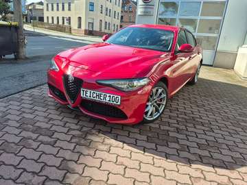 Veloce Q4
