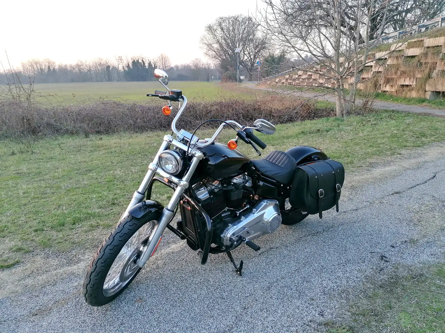 Harley-Davidson Softail Standard Nero - 1