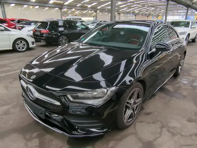 Mercedes-Benz CLA 250 AMG Pano*Kamera*Sound*Alcantara*18*LED