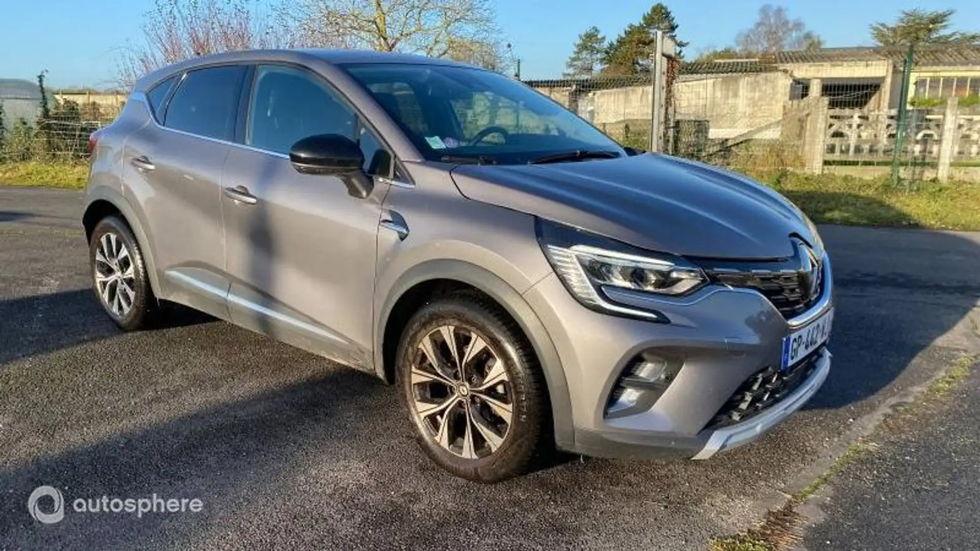 Renault Captur 1.3 TCe mild hybrid 140ch Techno - 2