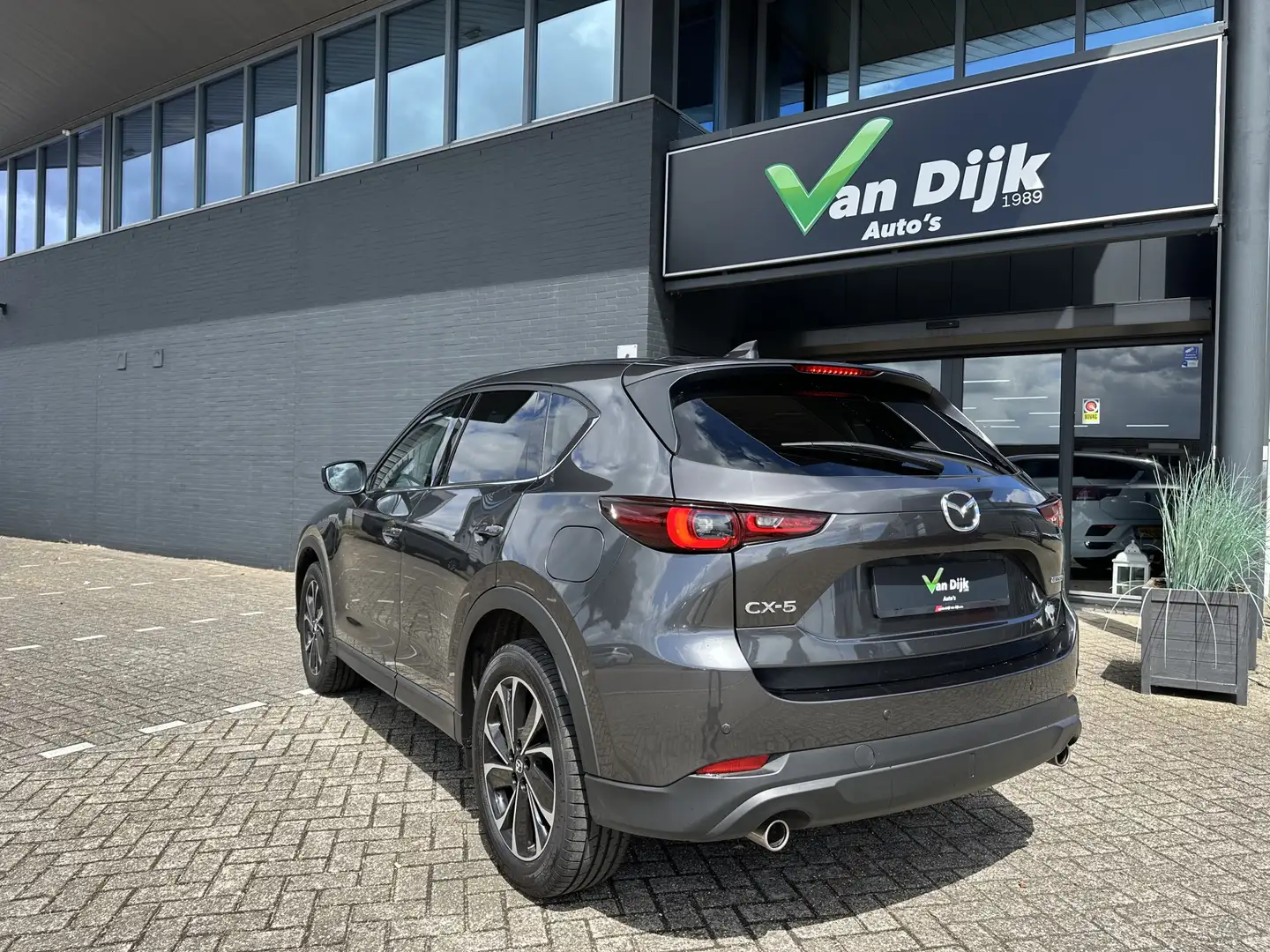 Mazda CX-5 2.0 Autom.M Hybrid Bose El.Klep Navi 360Camera Grau - 2