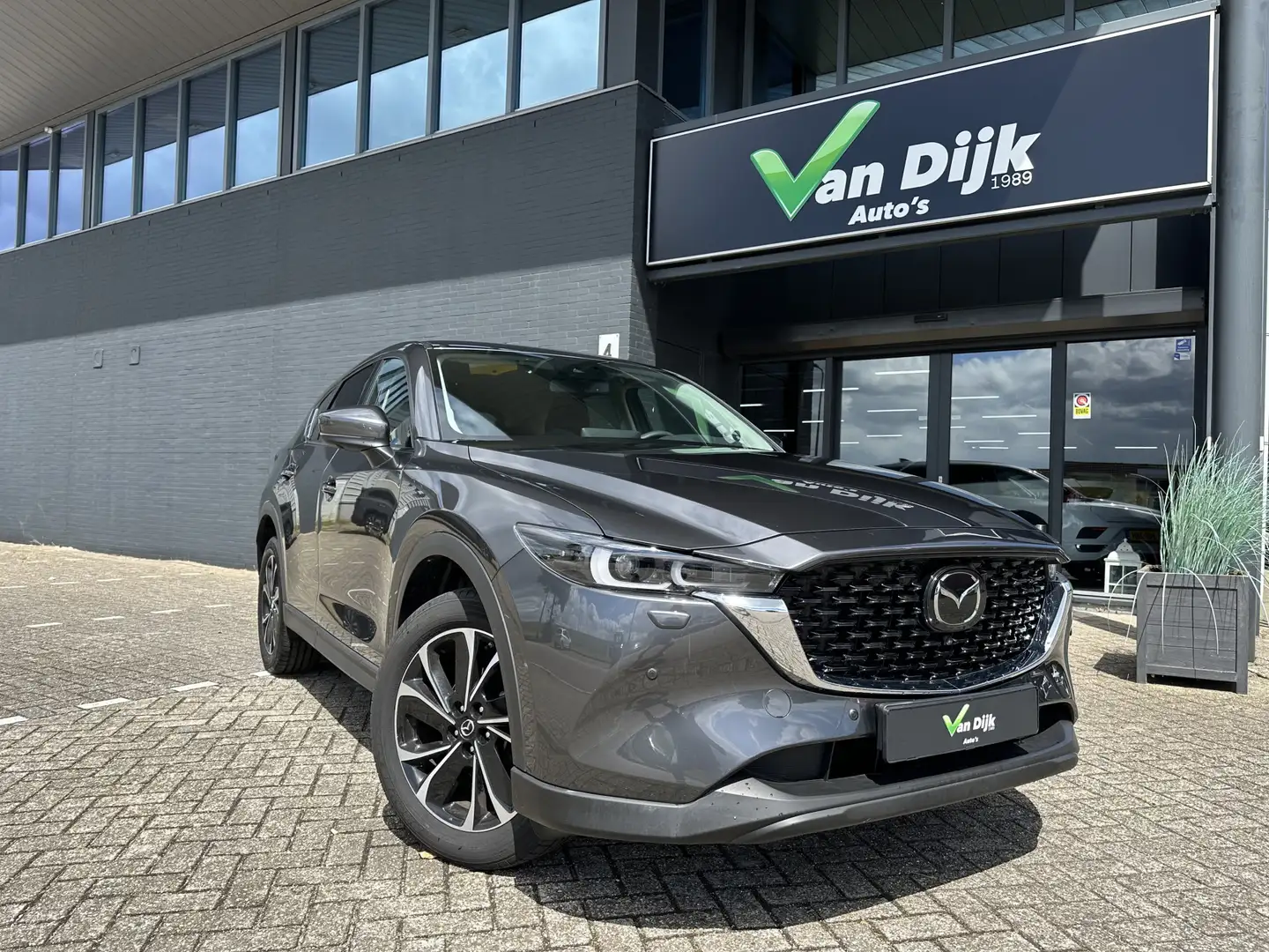 Mazda CX-5 2.0 Autom.M Hybrid Bose El.Klep Navi 360Camera Grau - 1