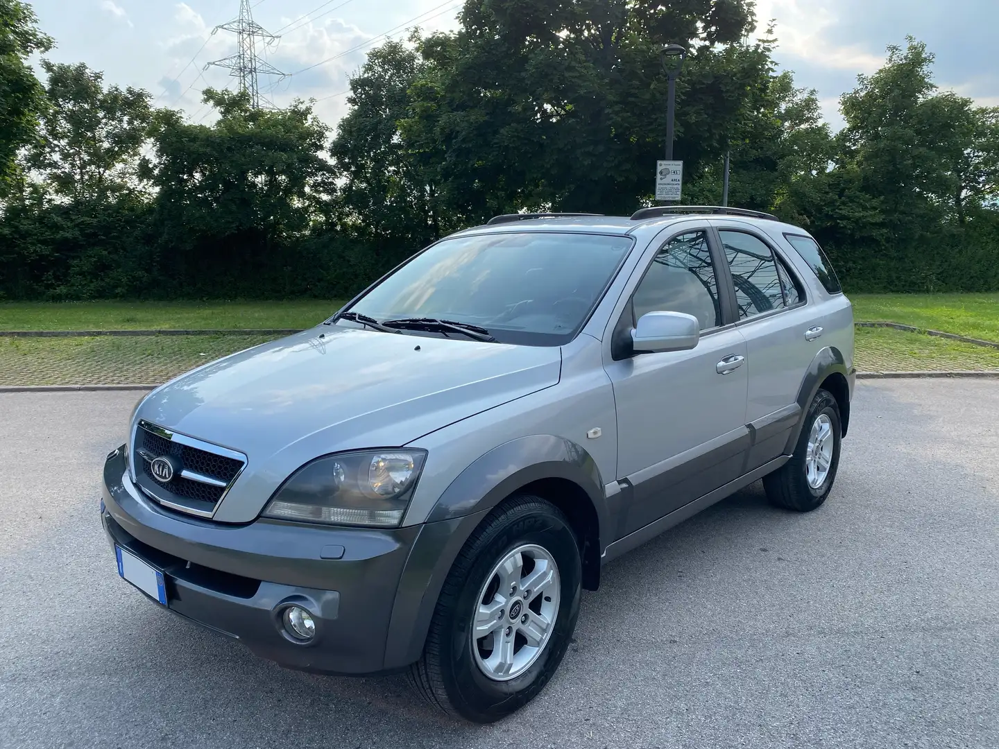 Kia Sorento Sorento 2.5crdi 4x4 EX Top Full Optional Plateado - 1