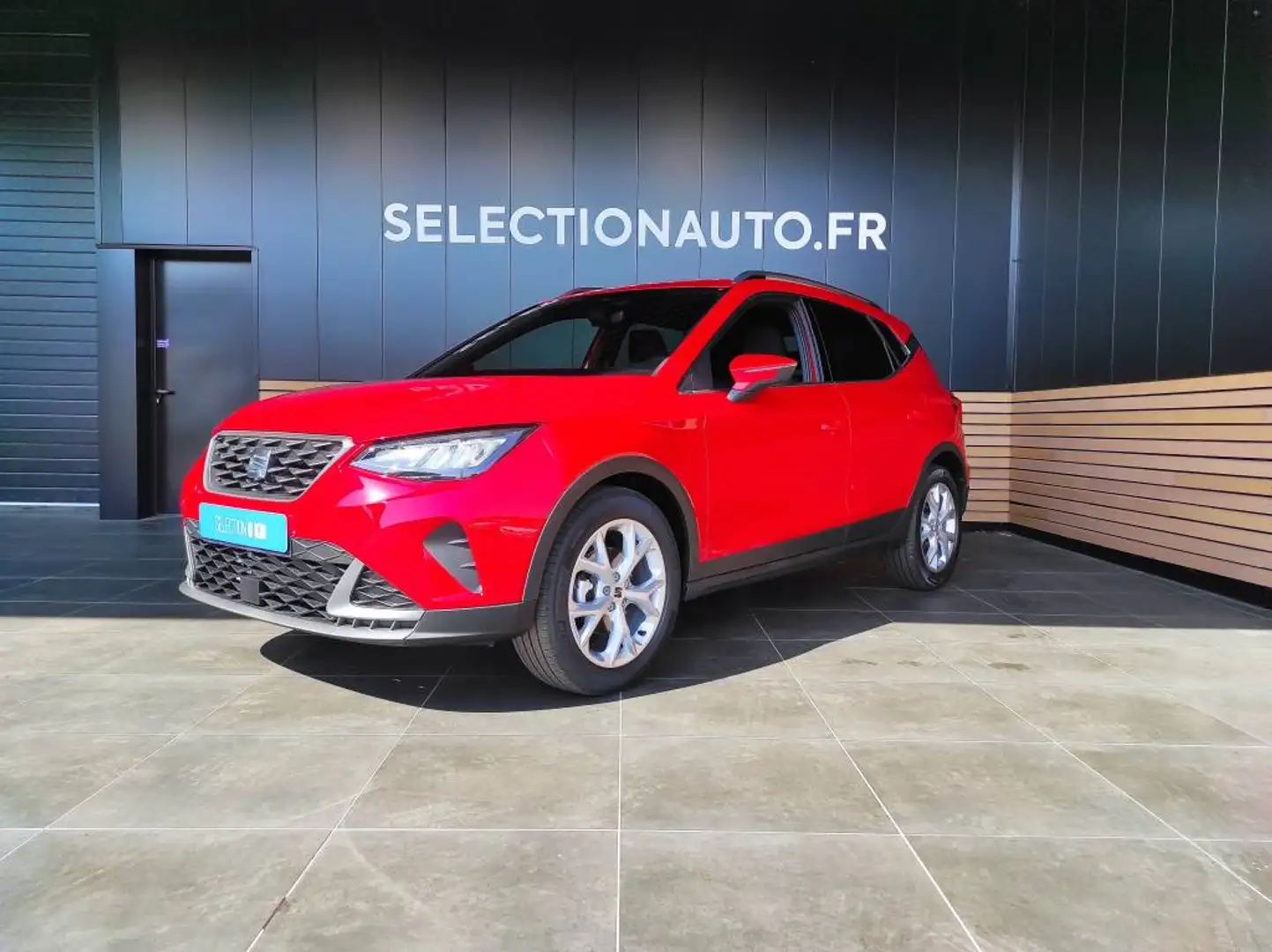 SEAT Arona 1.0 EcoTSI 110ch BVM6 S/S FR Rouge - 1