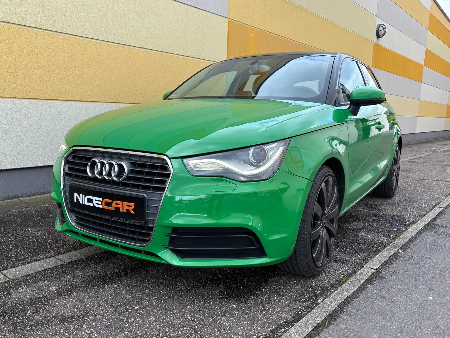 Audi A1 attraction*Navi* PDC*Klima* Vert - 1