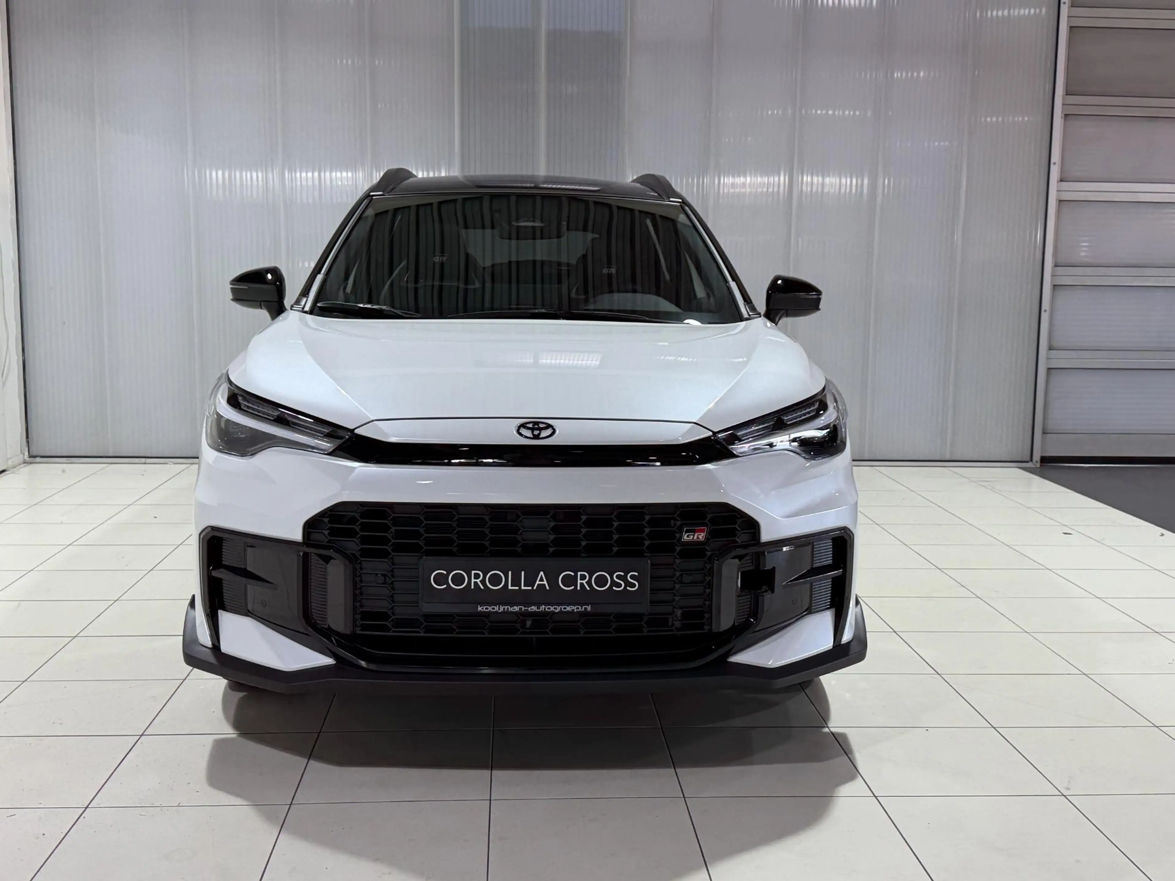 Toyota Corolla Cross Hybrid 180 GR Sport Panoramadak, JBL Geluidsysteem — photo 3