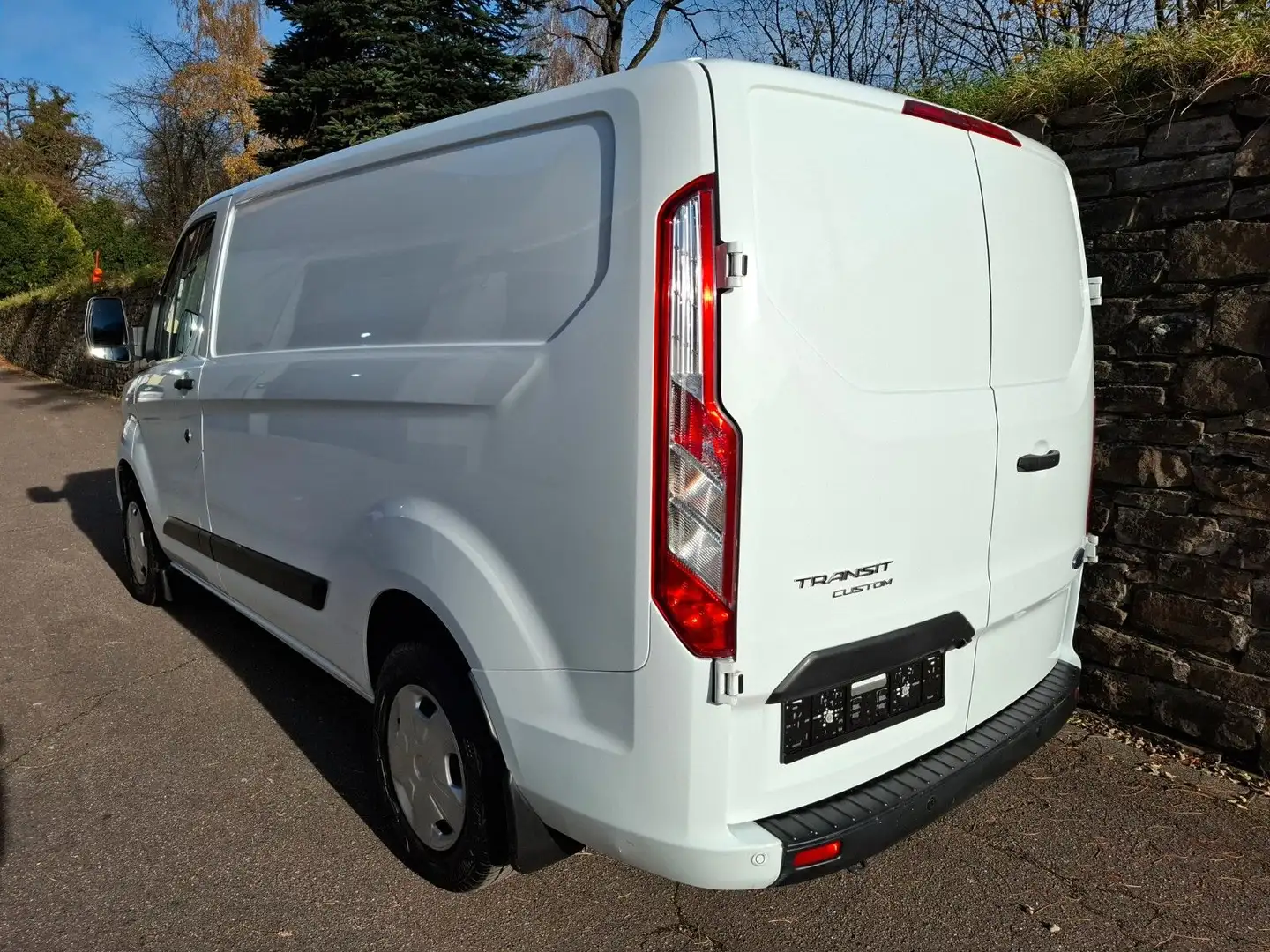 Ford Transit Custom 300 Kasten Trend Navi Kamera Weiß - 2