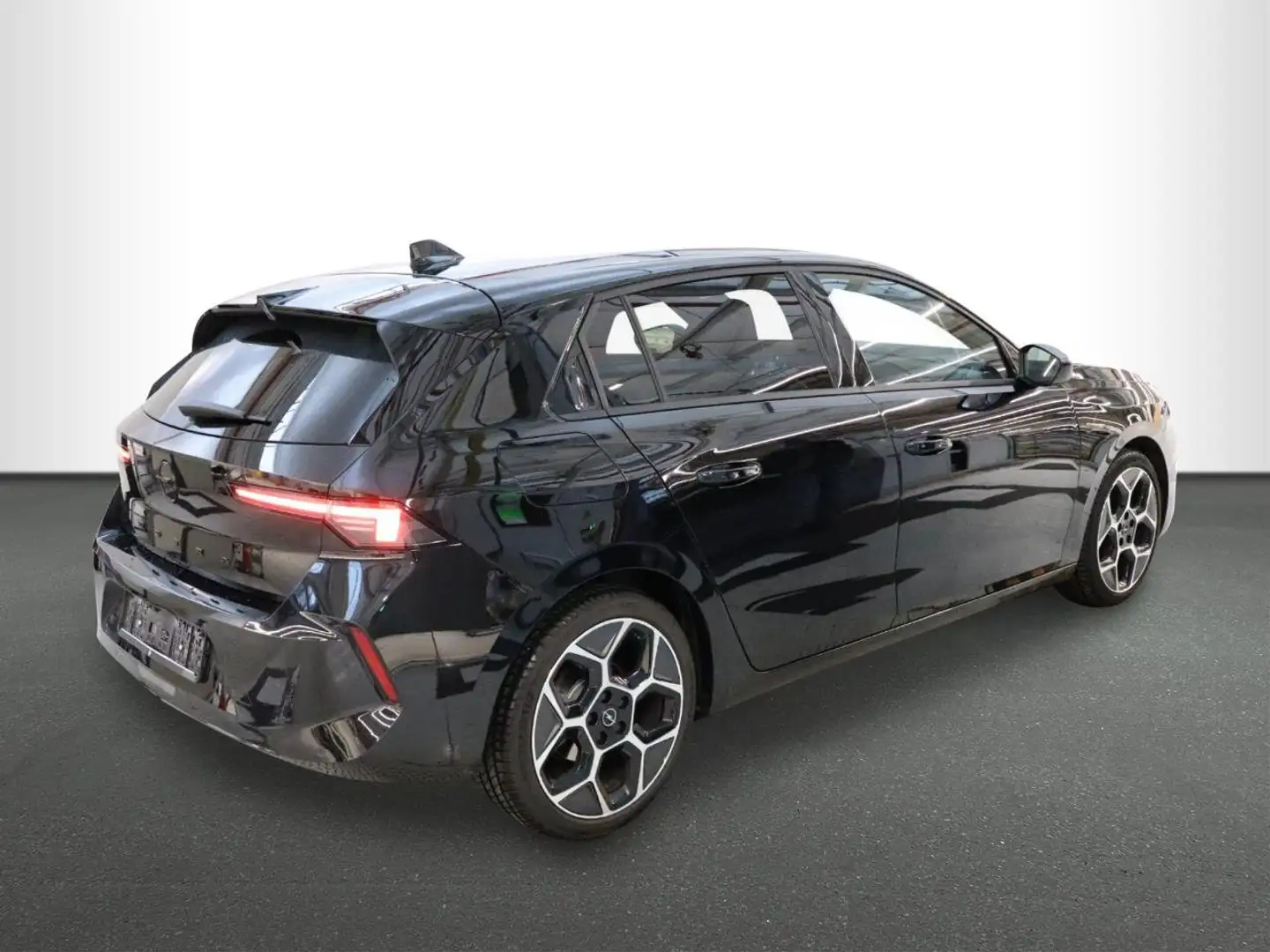 Opel Astra Lim. 5trg. Ultimate Automatik +UNFALLFREI+GARANTIE Fekete - 2