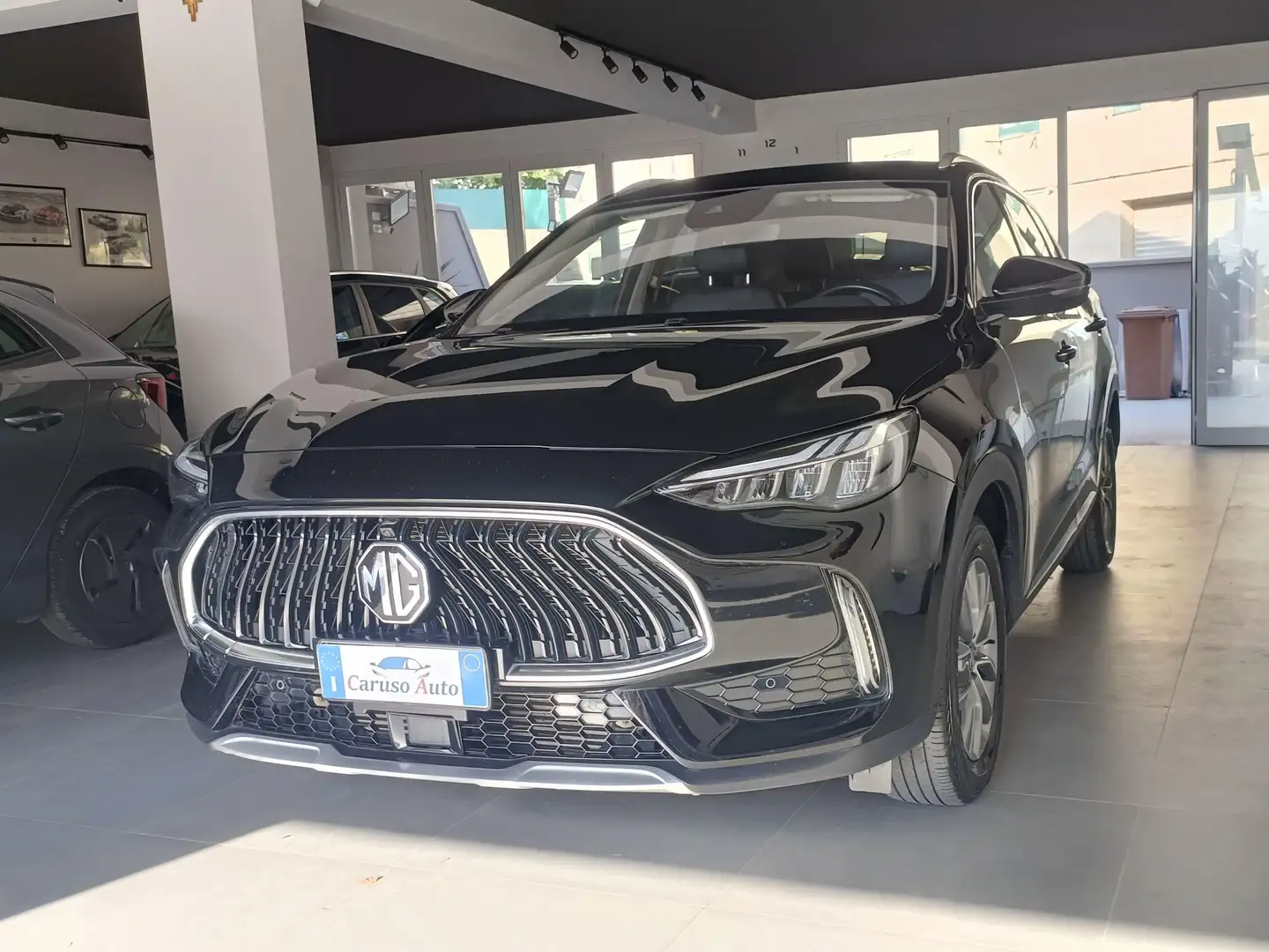 MG HS HS I 2023 1.5 t-gdi Comfort Noir - 1