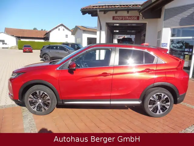 Mitsubishi Eclipse Cross view 8