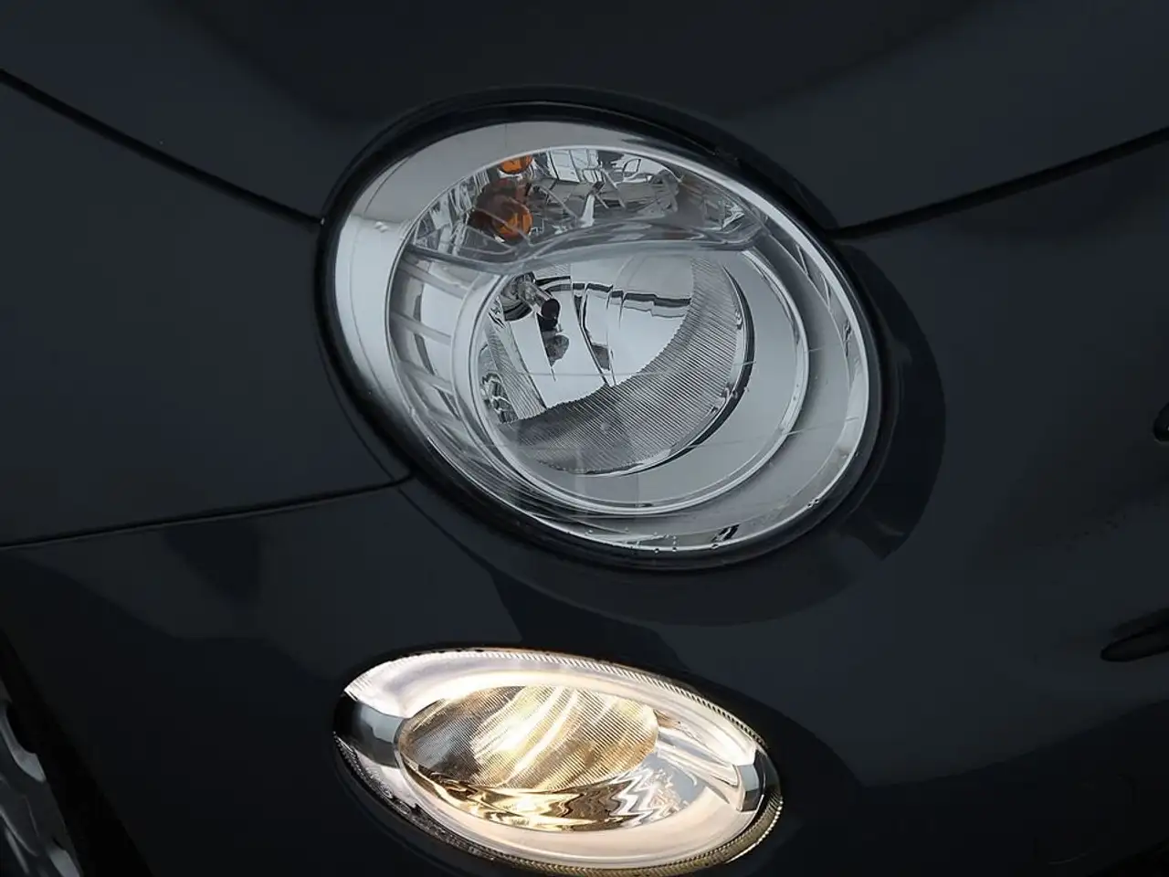 Fiat 500 1.0 Firefly Hybrid 70 Cult KLIMA-ANLAGE RADIO 10