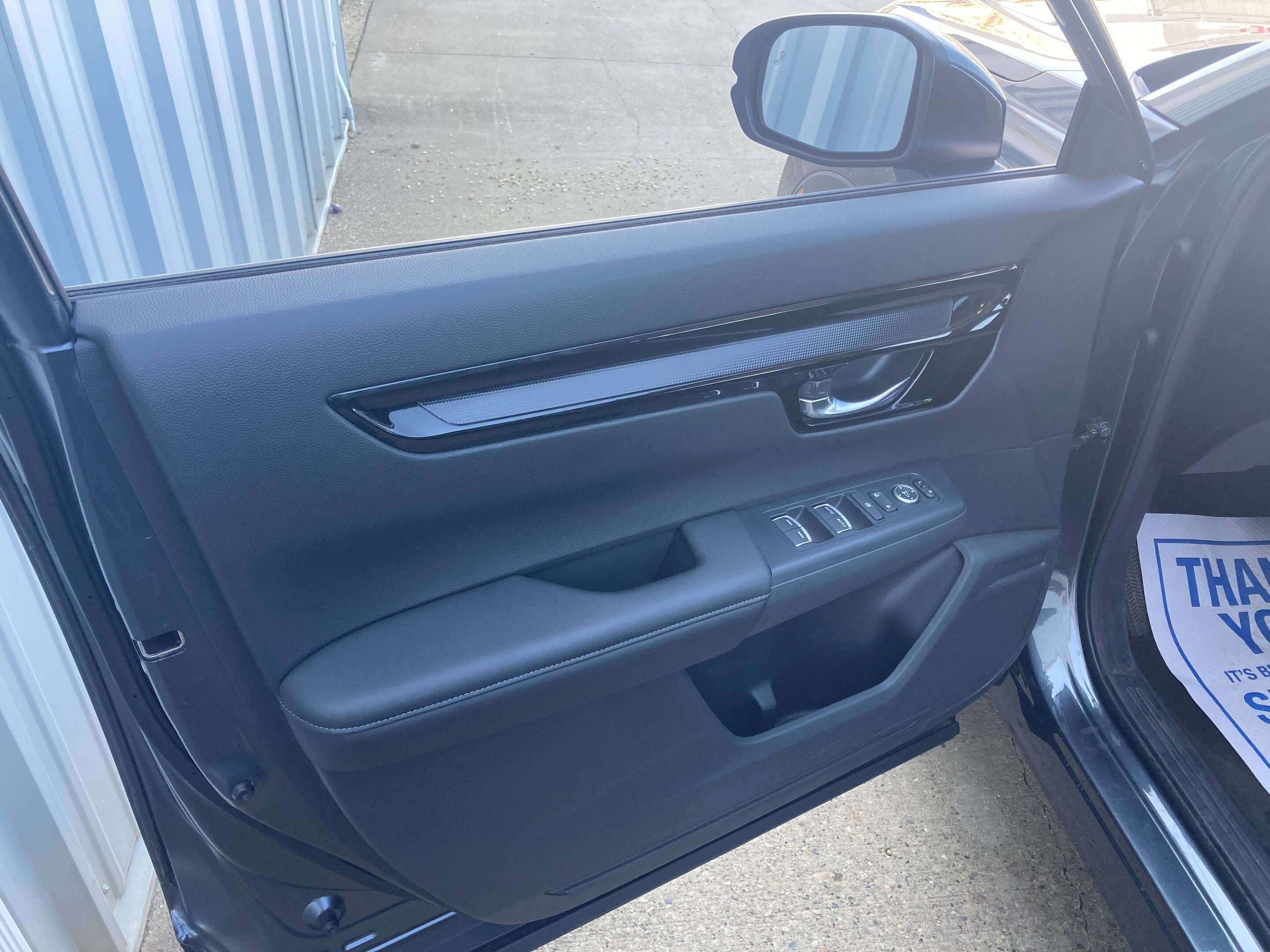 used 2025 Honda CR-V car, priced at $42,900