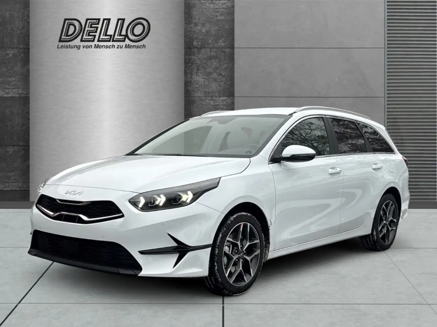 Kia Ceed SW / cee'd SW Ultimate Edition 1.5T Mild-Hybrid DCT Style-Paket Weiß - 1