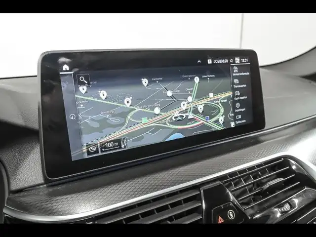 BMW 5 Series view 13
