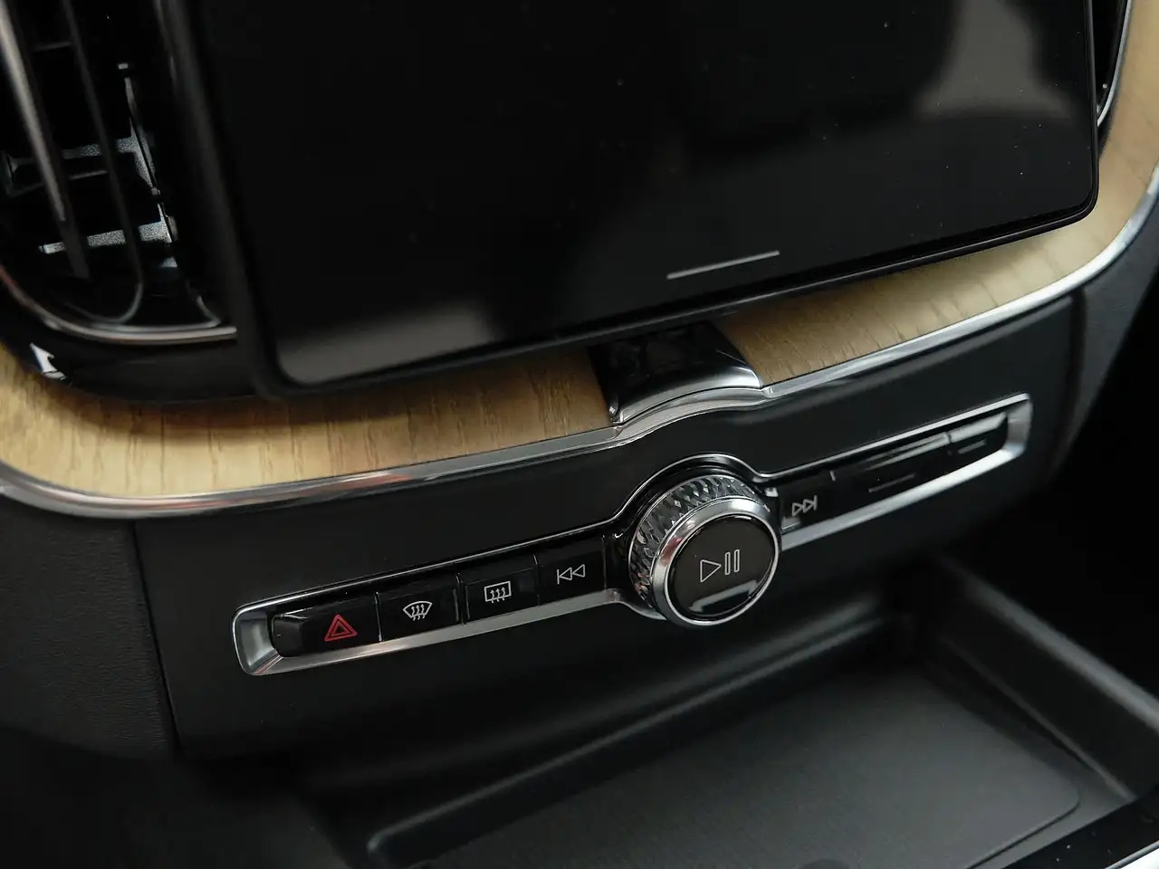 Volvo XC60 2026 — фото 13
