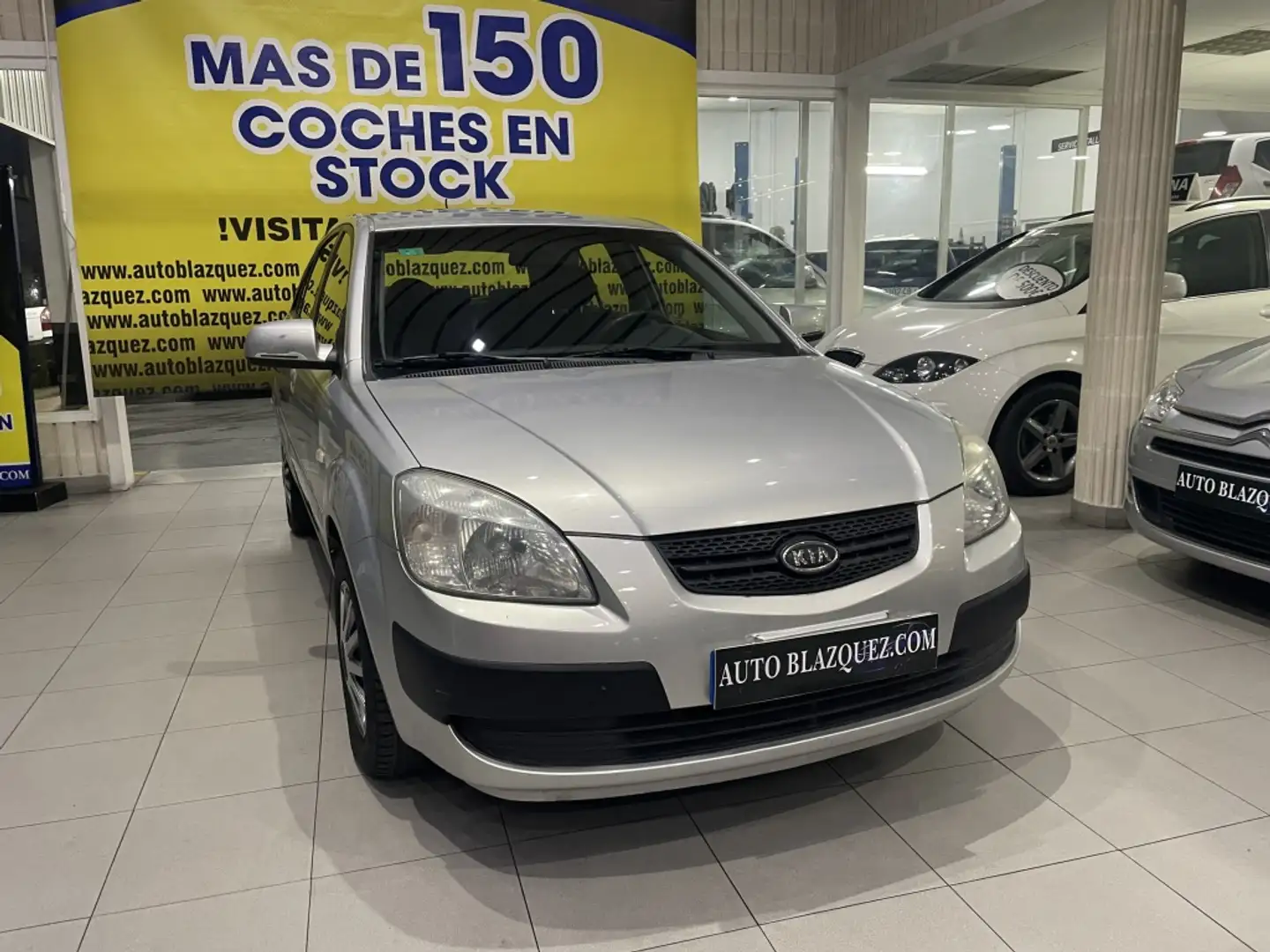 Kia Rio 1.5CRDi Active Plateado - 1
