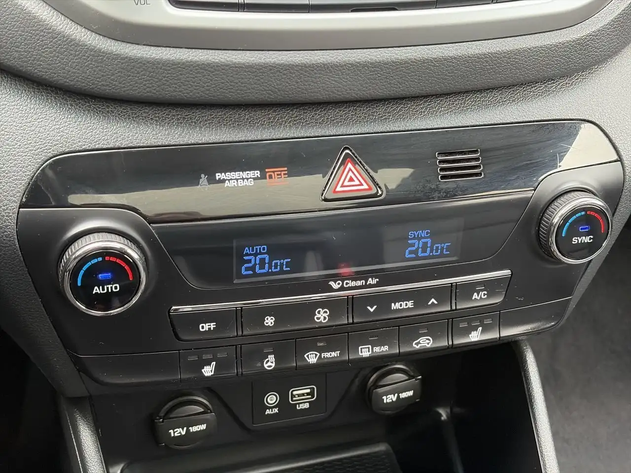Hyundai TUCSON снимка Hyundai TUCSON