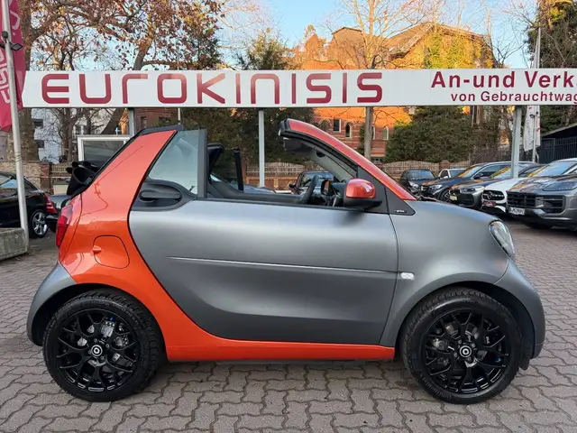 smart forTwo fortwo cabrio 66kW DCT prime SPORT*NAVI*SHZ*KAM*