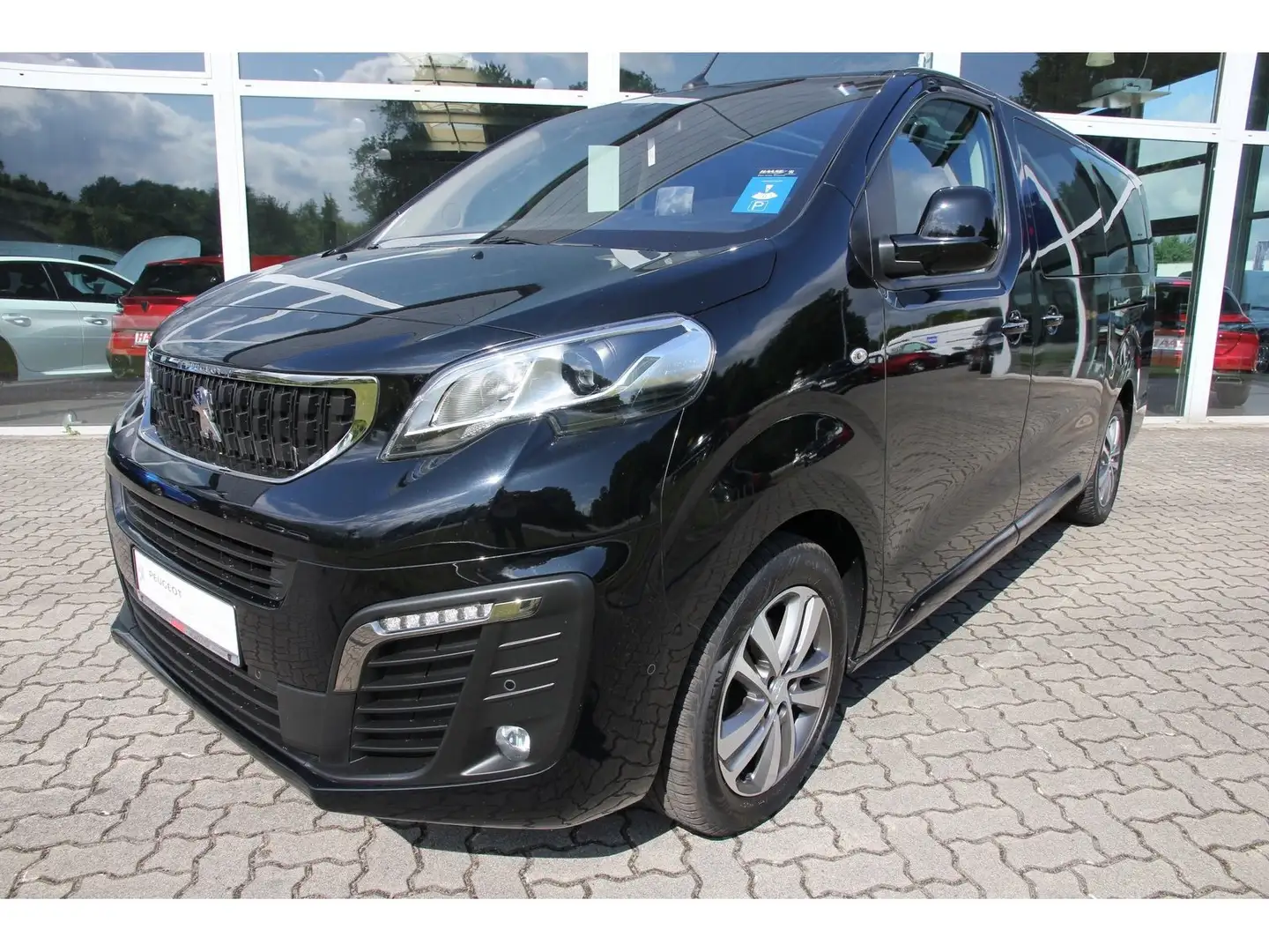 Peugeot Traveller L3 Business VIP BHDi 180 EAT8 Navi AHK Grijs - 2