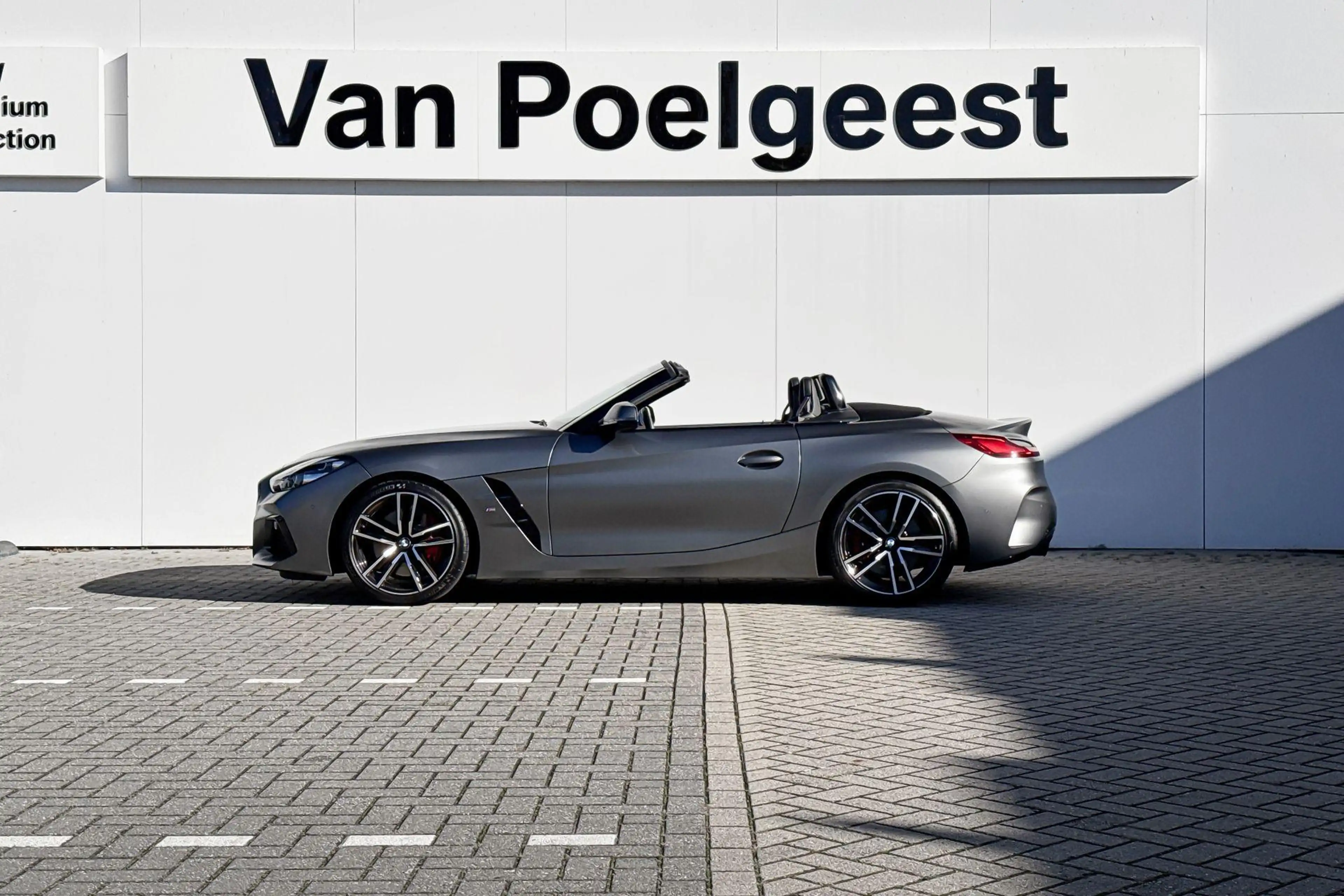 BMW Z4 sDrive20i | High Executive | M Sport | Harman Kard — photo 2