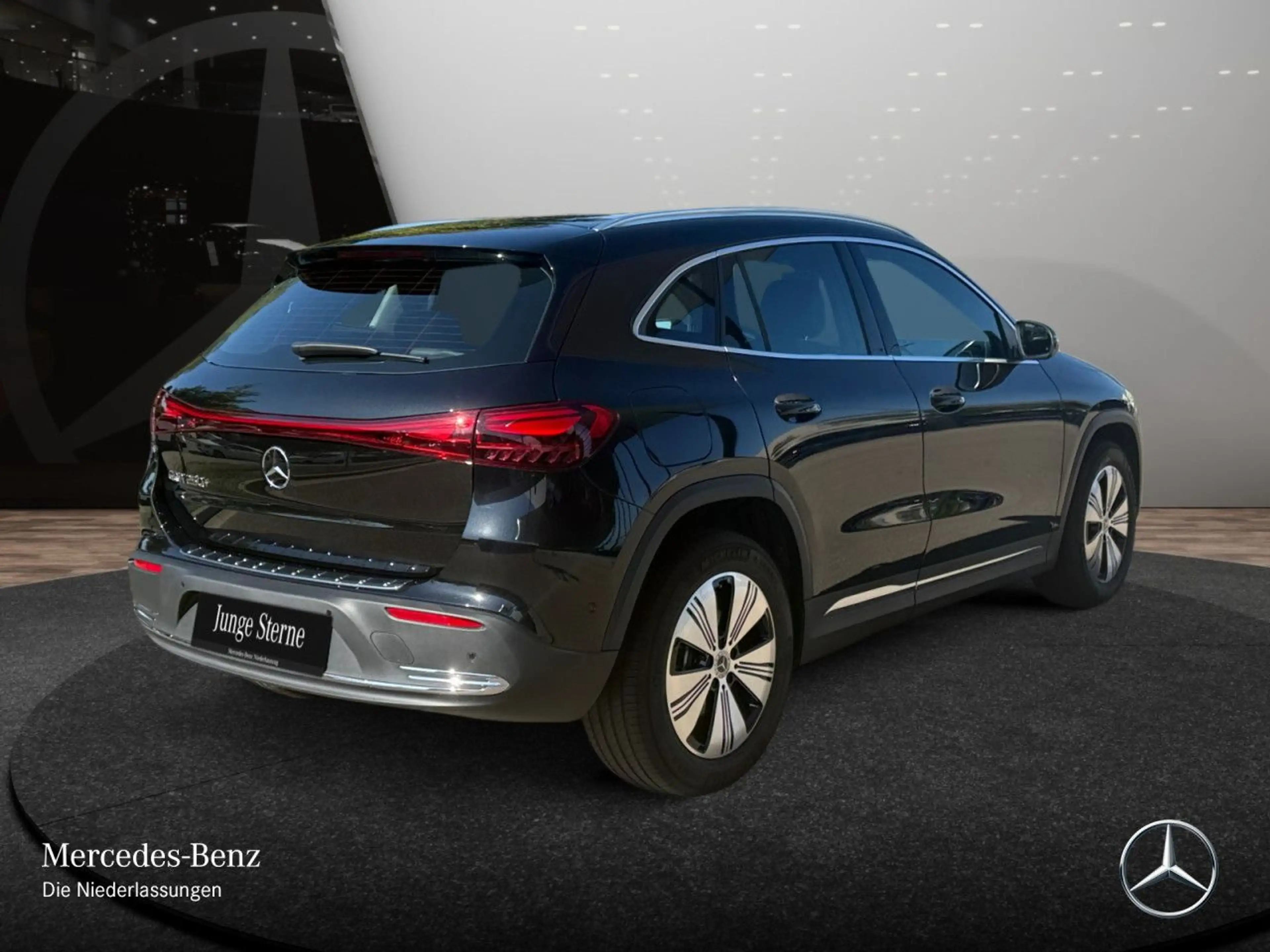 Mercedes-Benz EQA 250 PROG+ADVANCED+AHK+KAMERA+SPUR — photo 8