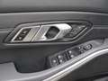 BMW 320 i Lim. M Sport A. +LED+LIVE PROF.+RFK Noir - thumbnail 20
