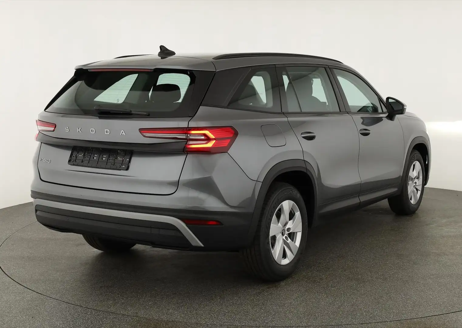 Skoda Kodiaq 2.0 TDI 110 kW Selection DSG Selection, AHK, Na... Grau - 1