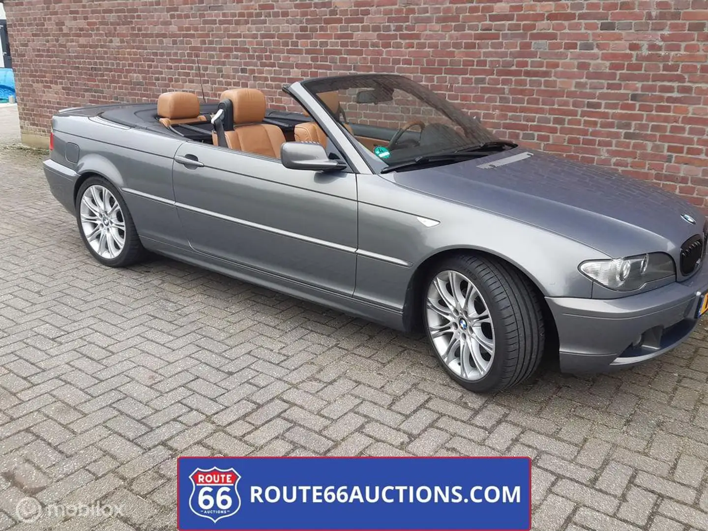 BMW 325 325i cabriolet Noir - 1