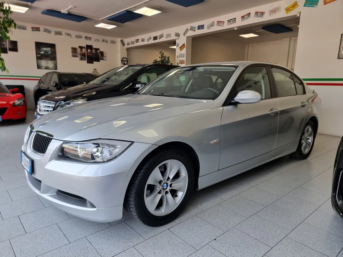 BMW 320 I UNICO PROPRIETARIO *79000KM* ASI Argento - 1