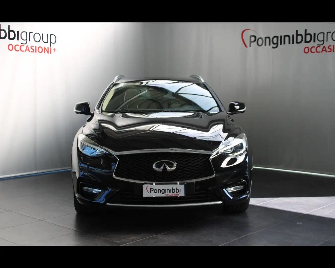 Infiniti Q30 2.2d Premium City Black awd 170cv dct Schwarz - 2