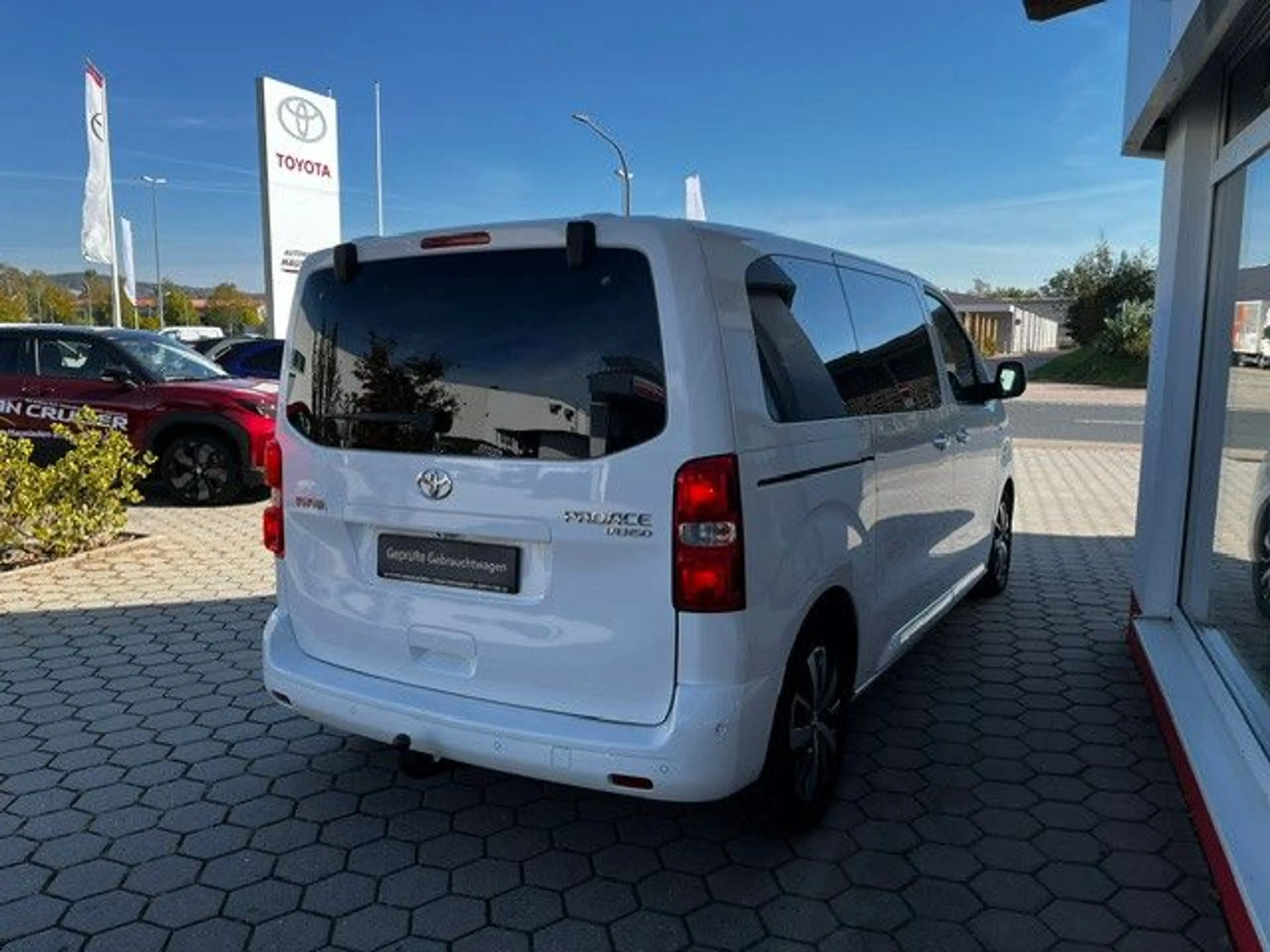 Toyota Proace Verso L1 Executive 7-Sitzer — photo 6